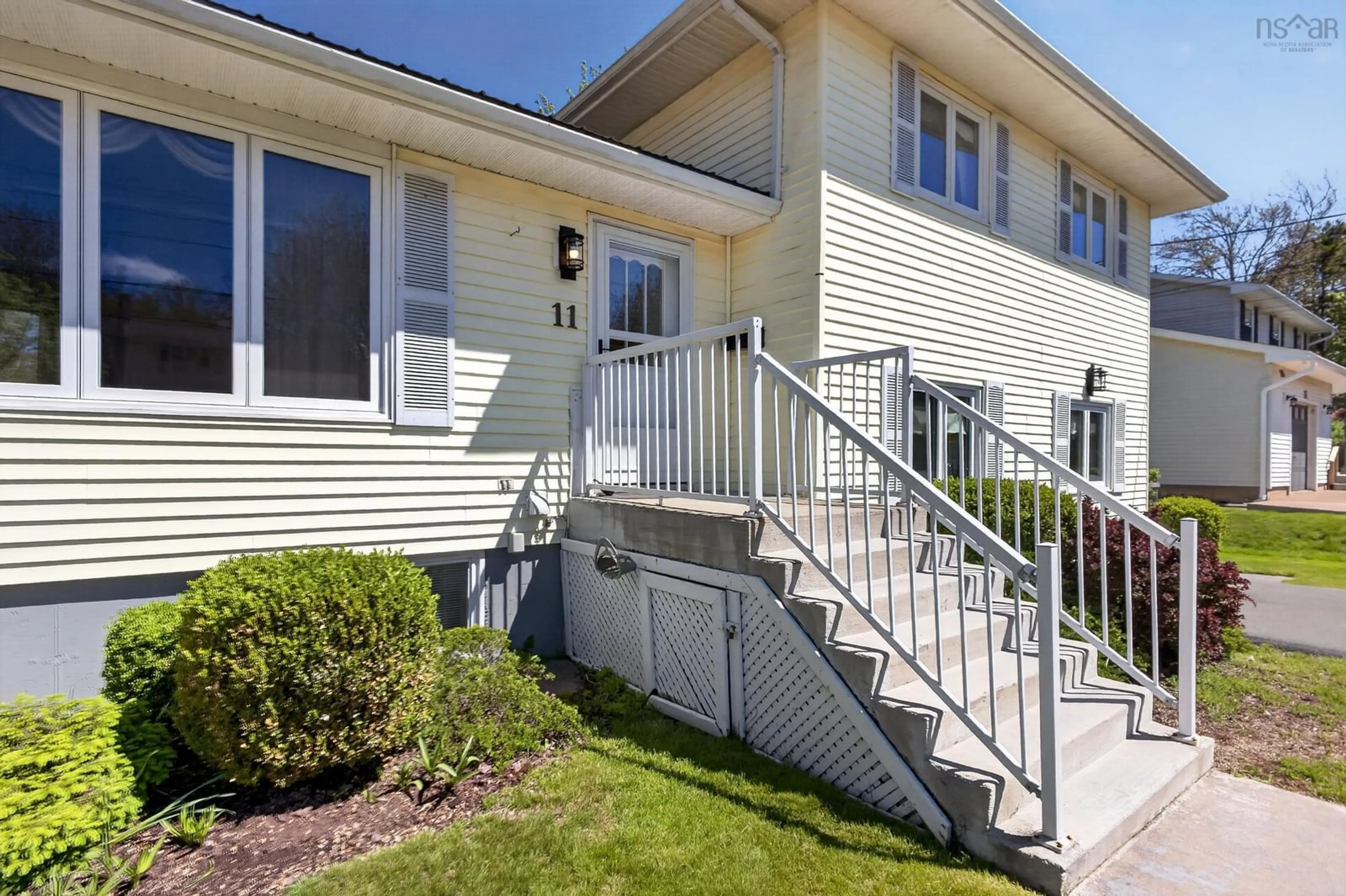 Home with vinyl exterior material, unknown for 11 Aster Pl, Truro Nova Scotia B2N 5X9