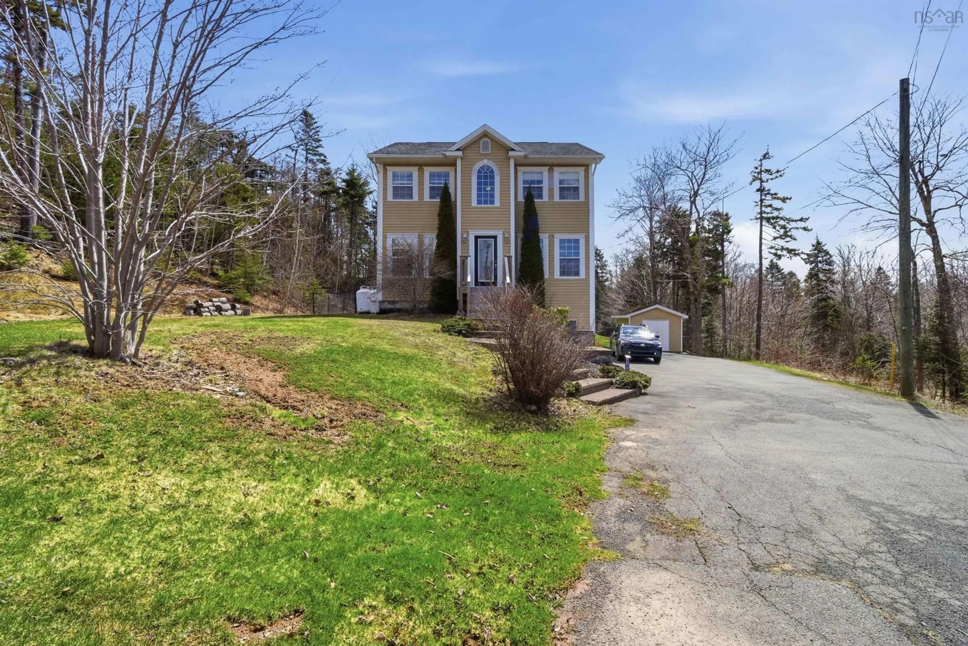 A pic from outside/outdoor area/front of a property/back of a property/a pic from drone, unknown for 130 Snowberry Crt, Middle Sackville Nova Scotia B4E 3H6