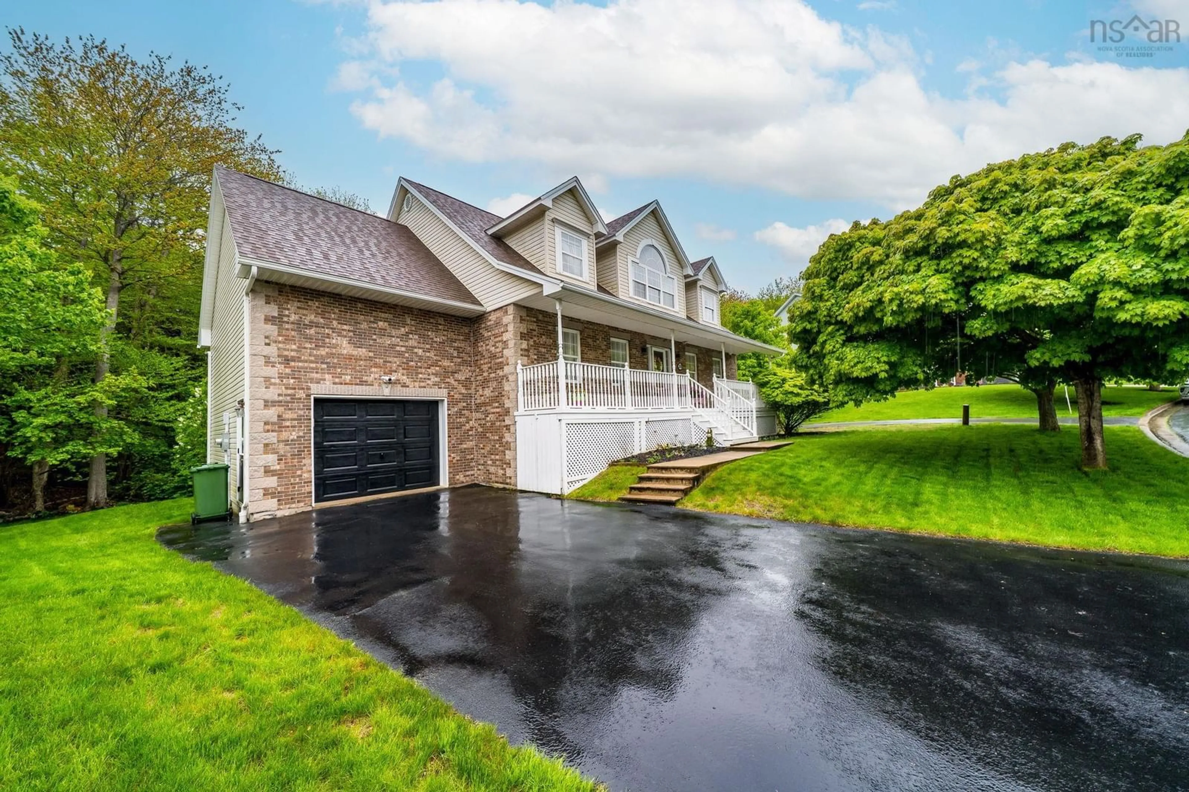 Home with vinyl exterior material, street for 39 Ahmadi Cres, Bedford Nova Scotia B4A 4E5
