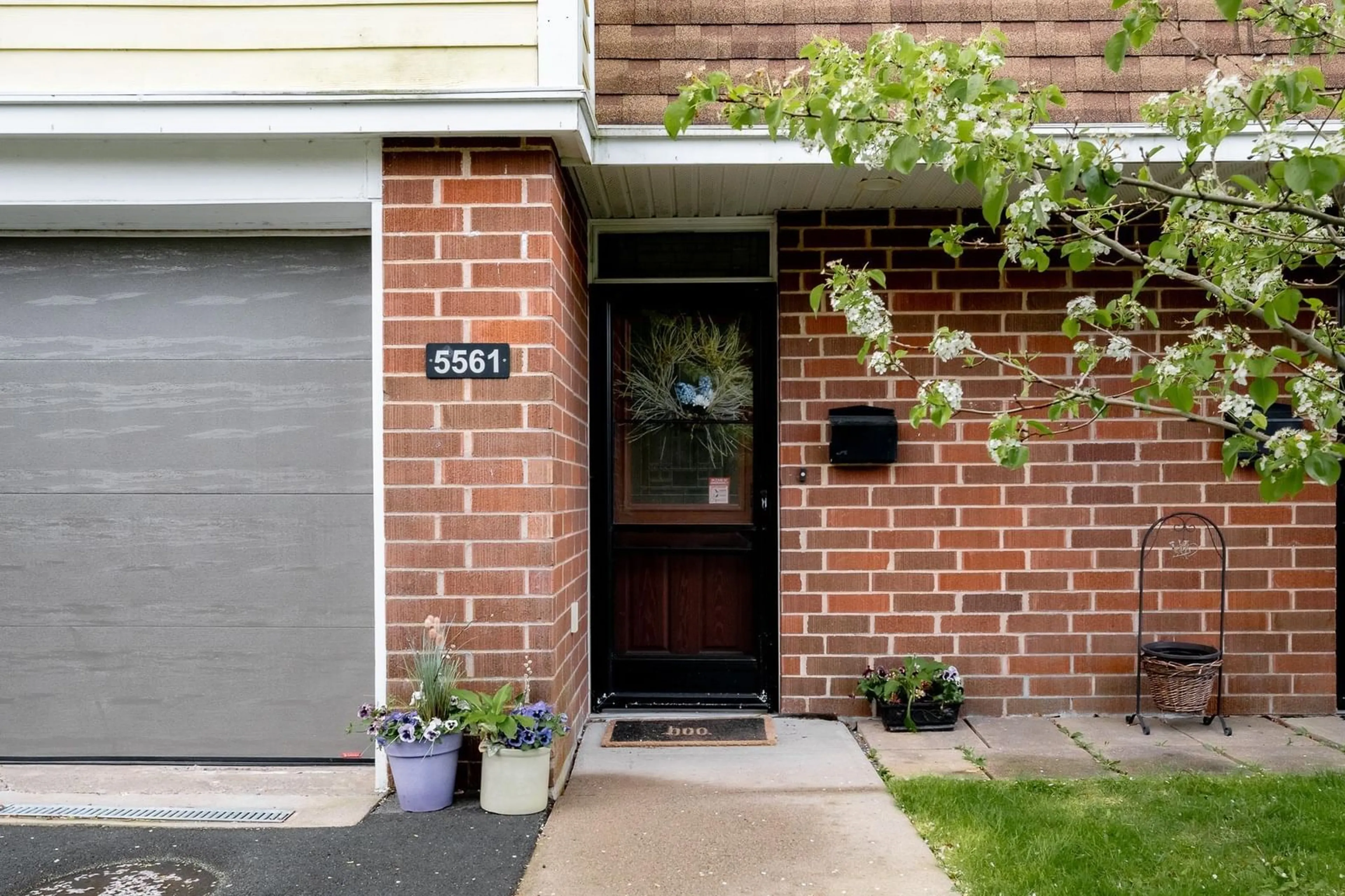 Unknown for 5561 Sentinal Sq #40, Halifax Nova Scotia B3K 4A8