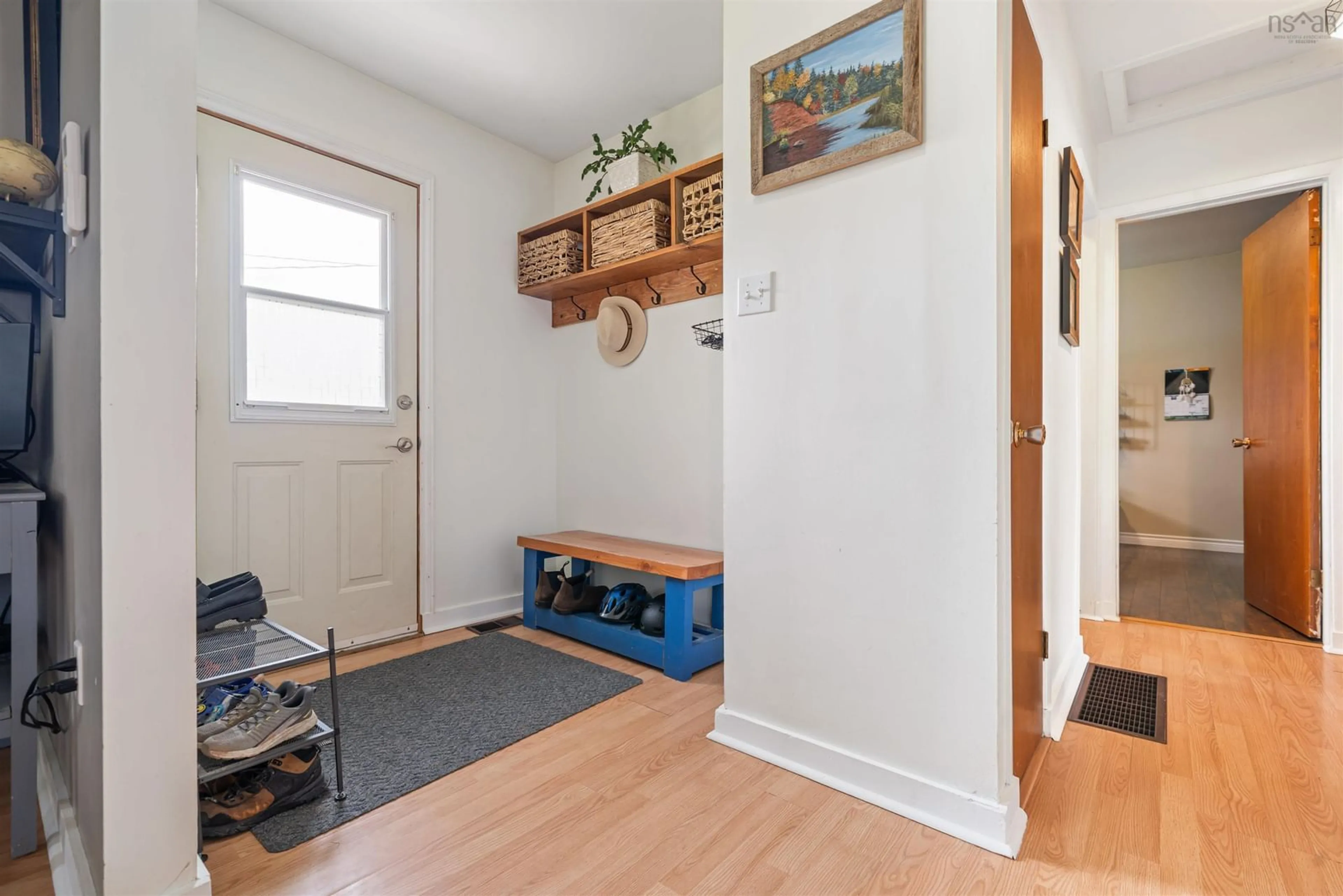 Indoor entryway for 155 Cedar Street St, Pictou Nova Scotia B0K 1H0