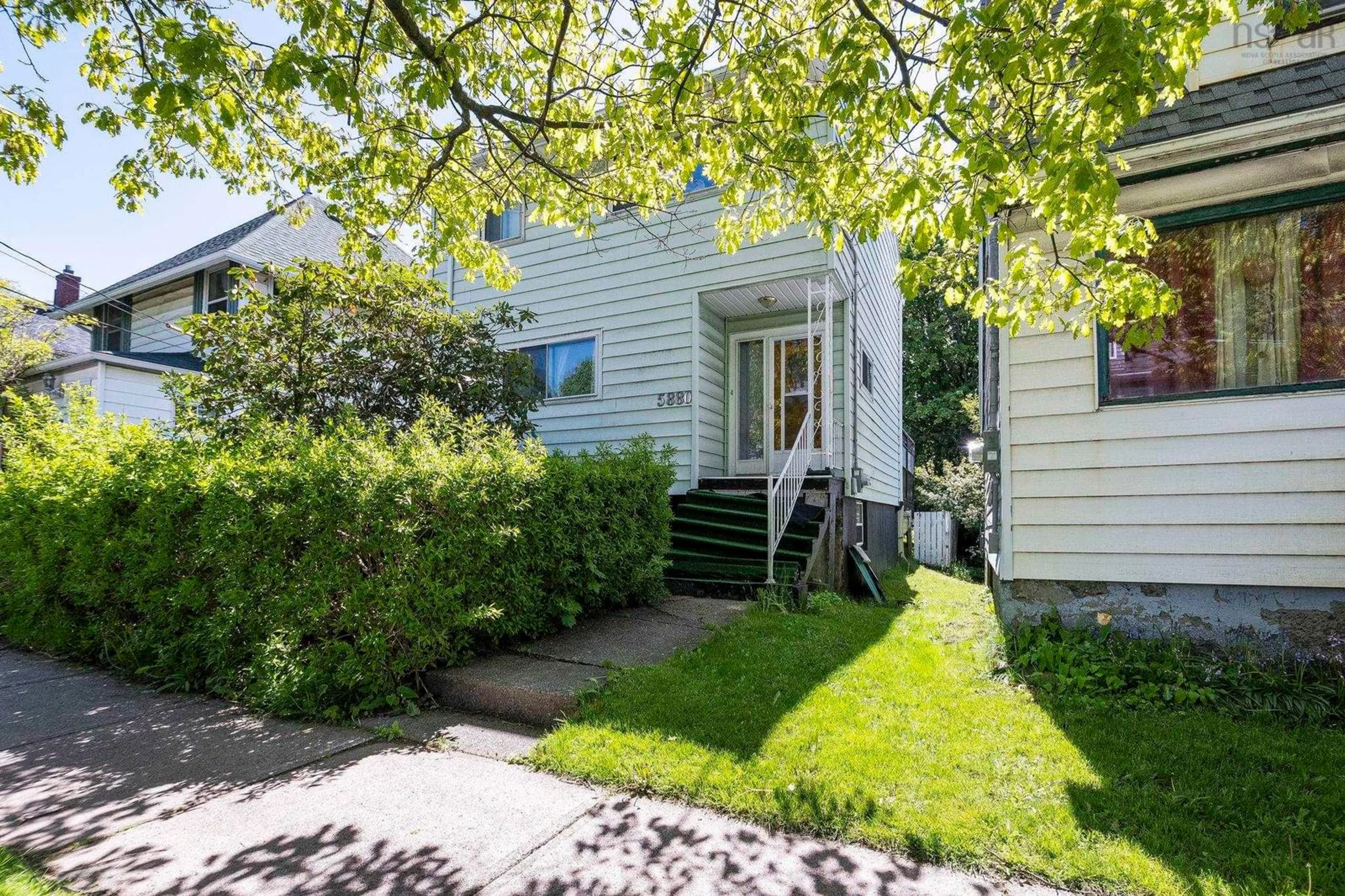 Unknown for 5880 Livingstone St, Halifax Nova Scotia B3K 2C3