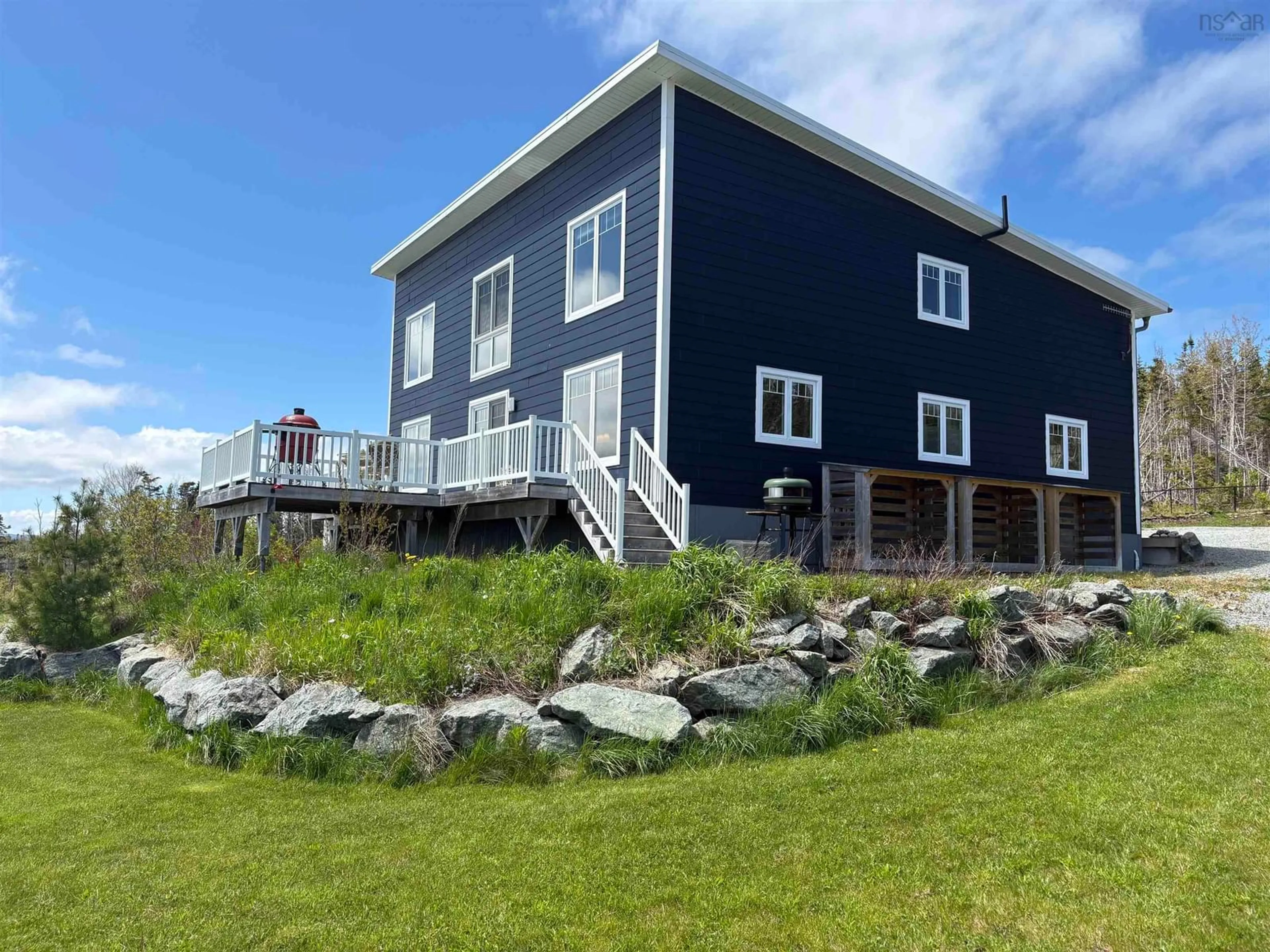 Home with vinyl exterior material, water/lake/river/ocean view for 122 Peter Sosna Drive, Macnabs Cove Nova Scotia B0E 3B0