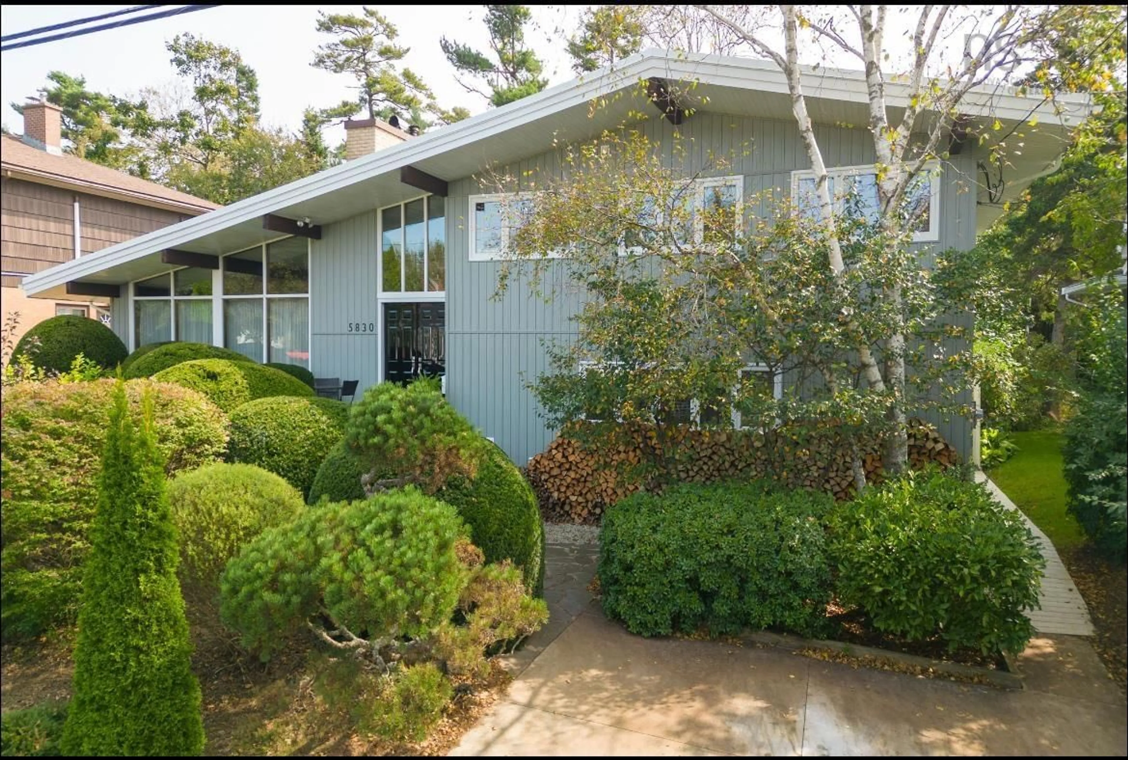 Home with vinyl exterior material, street for 5830 Chain Rock Dr, Halifax Nova Scotia B3H 1A1