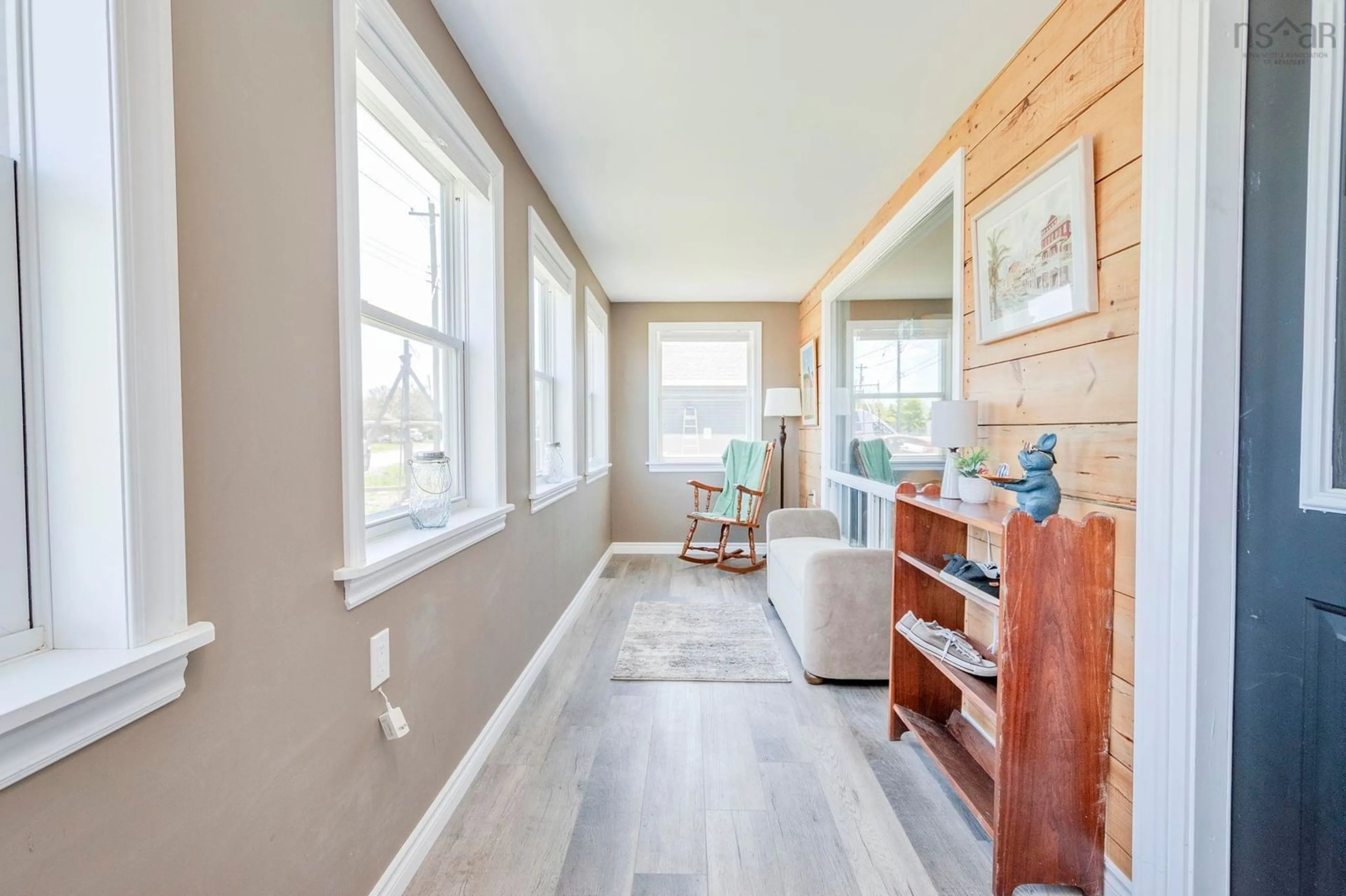 Indoor entryway for 170 Oak St, Pictou Nova Scotia B0N 1C0