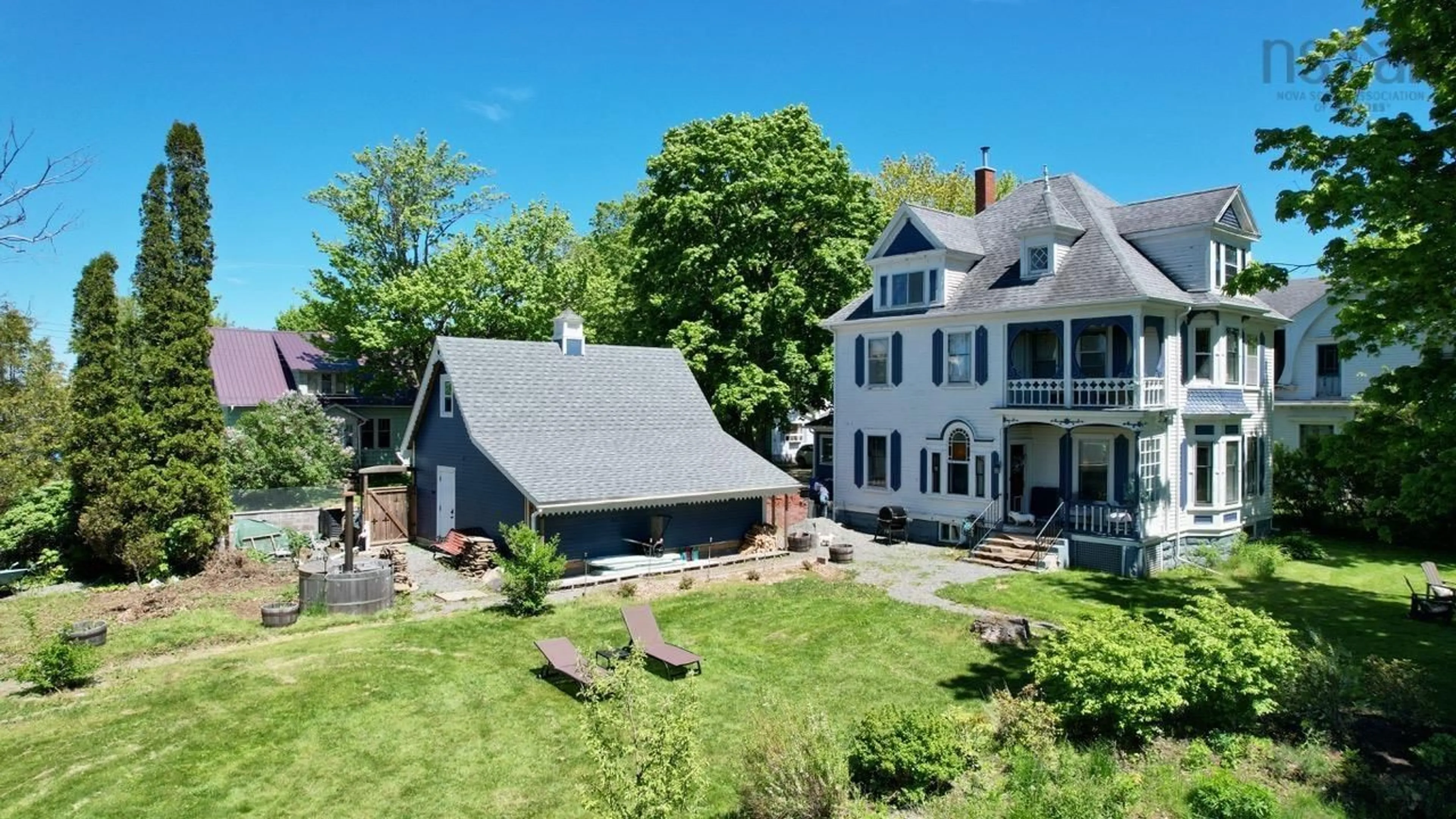 A pic from outside/outdoor area/front of a property/back of a property/a pic from drone, unknown for 18 Stanley St, Oxford Nova Scotia B0M 1P0