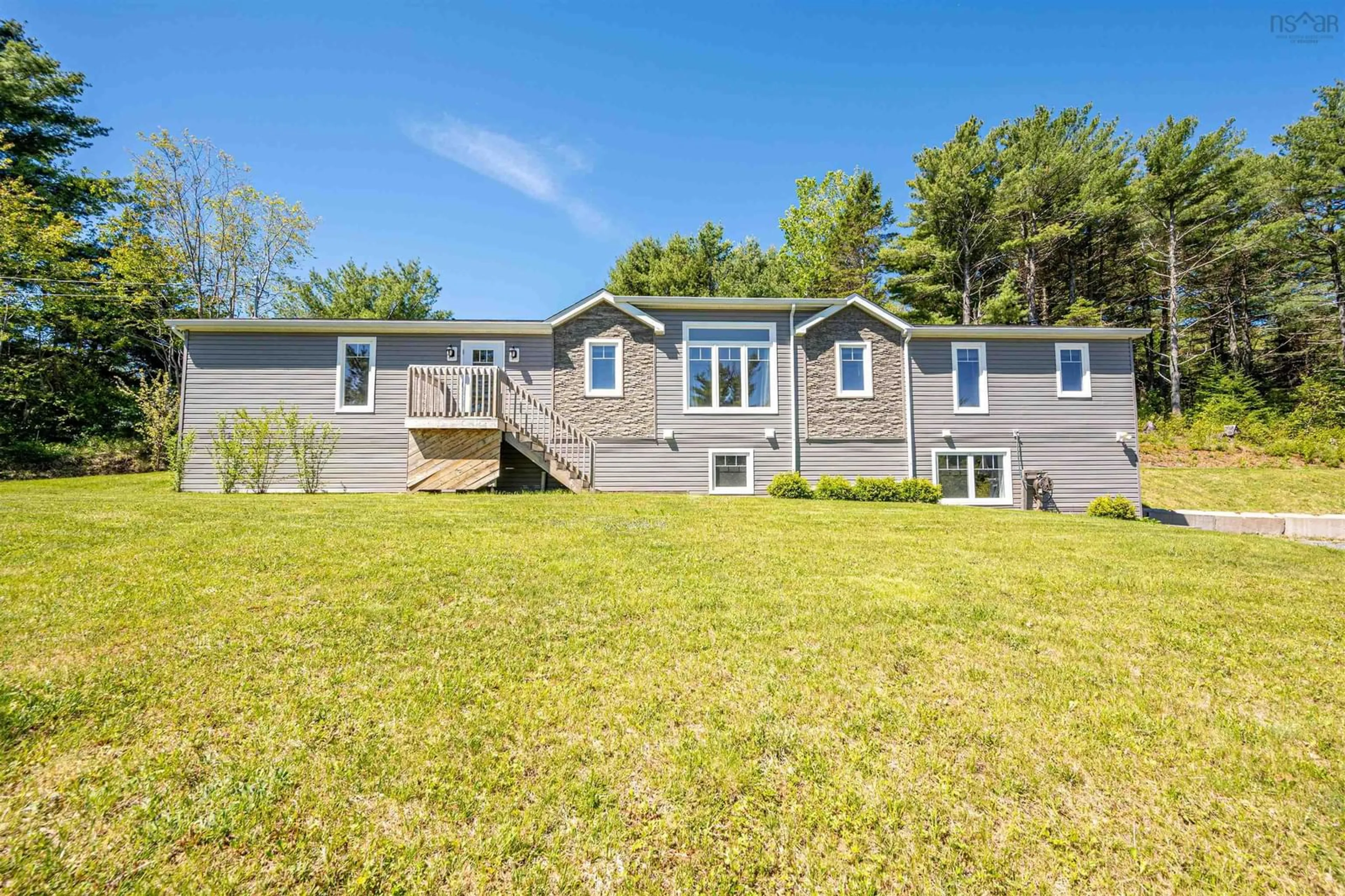Home with vinyl exterior material, unknown for 62 Ardoise Lane, Ardoise Nova Scotia B0N 1L0