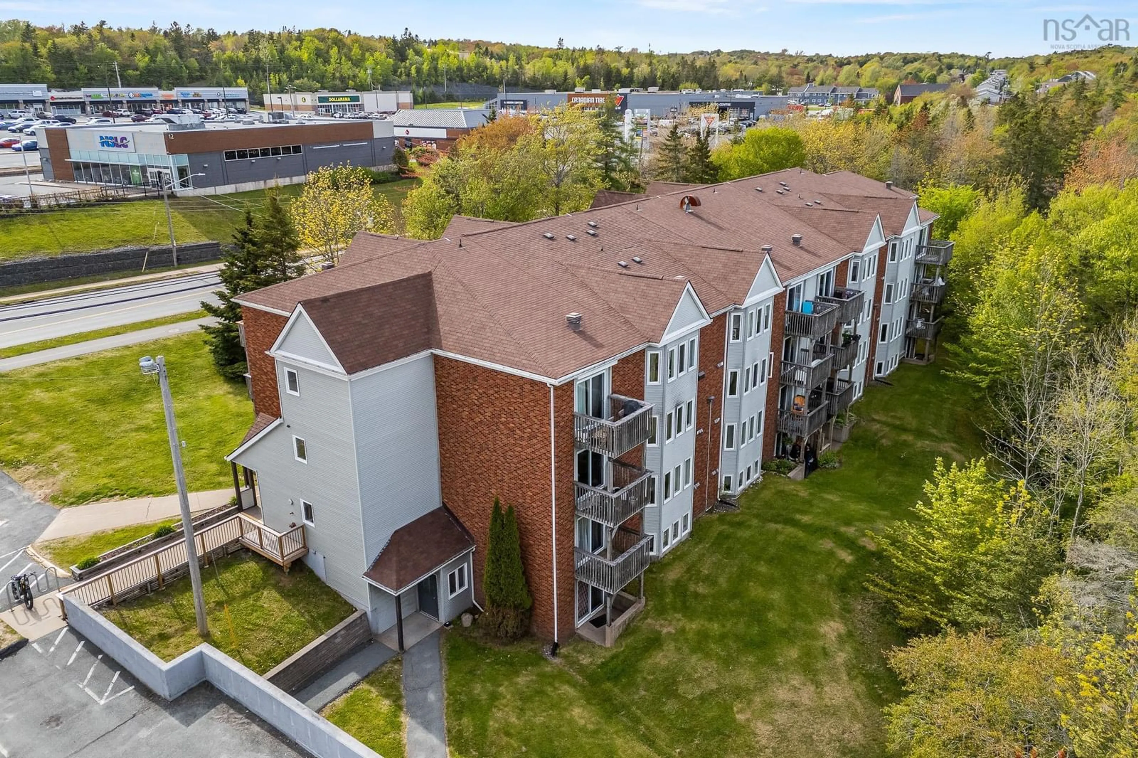 A pic from outside/outdoor area/front of a property/back of a property/a pic from drone, city buildings view from balcony for 9 Forest Hills Pky #351, Cole Harbour Nova Scotia B2V 1E8