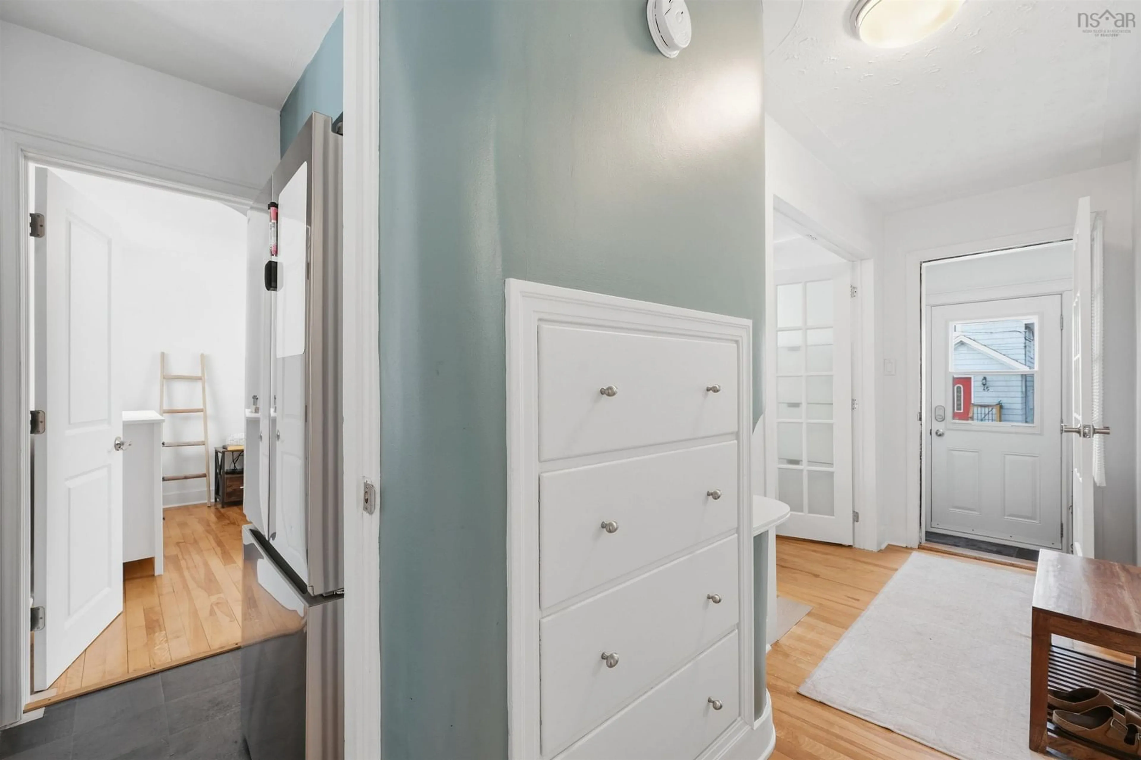 Indoor entryway for 46 & 46A Rufus Ave, Halifax Nova Scotia B3N 2L7