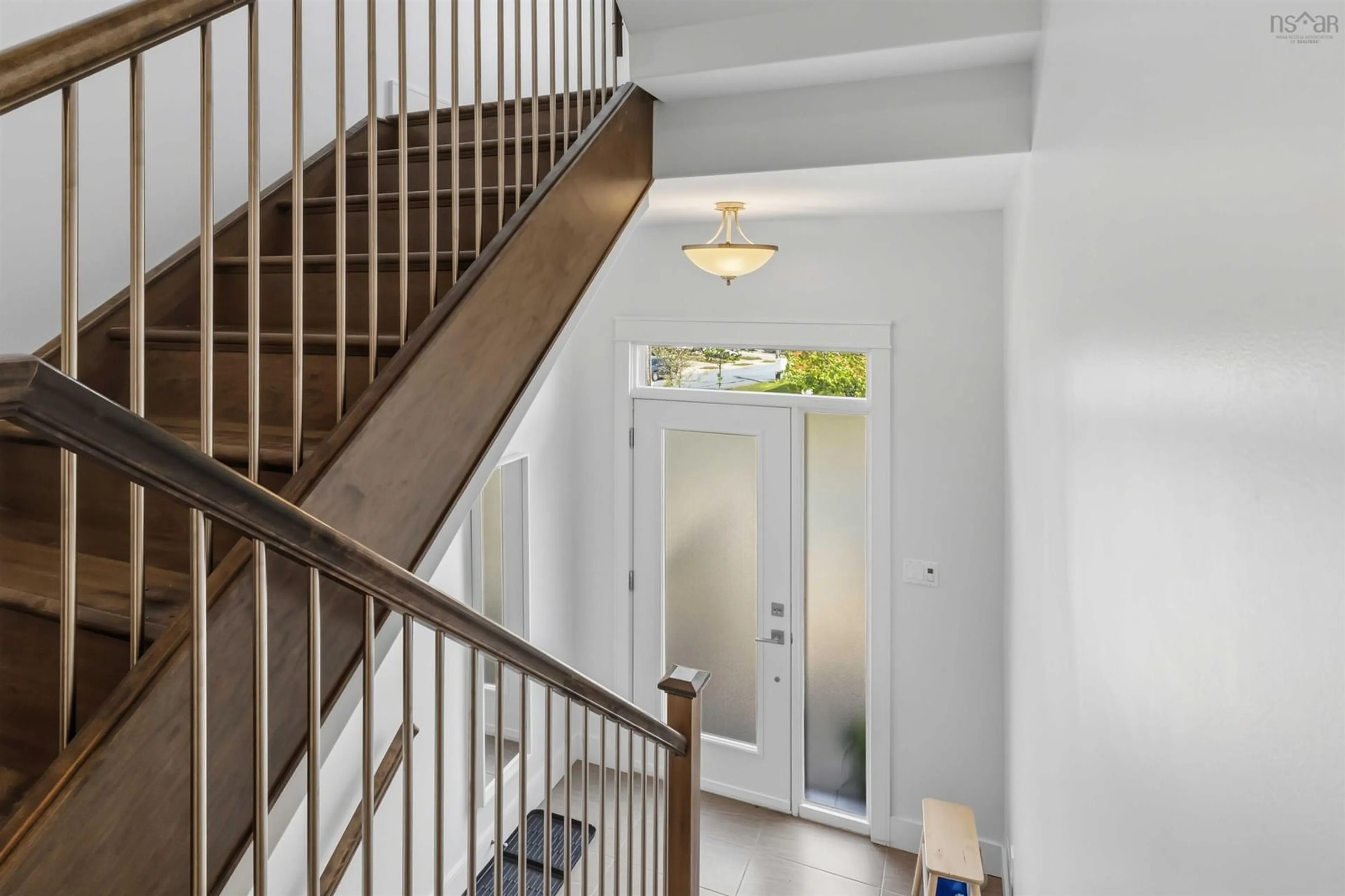 Indoor foyer for 43 Eliza Ritchie Crescent Cres, Halifax Nova Scotia B3M 0K5