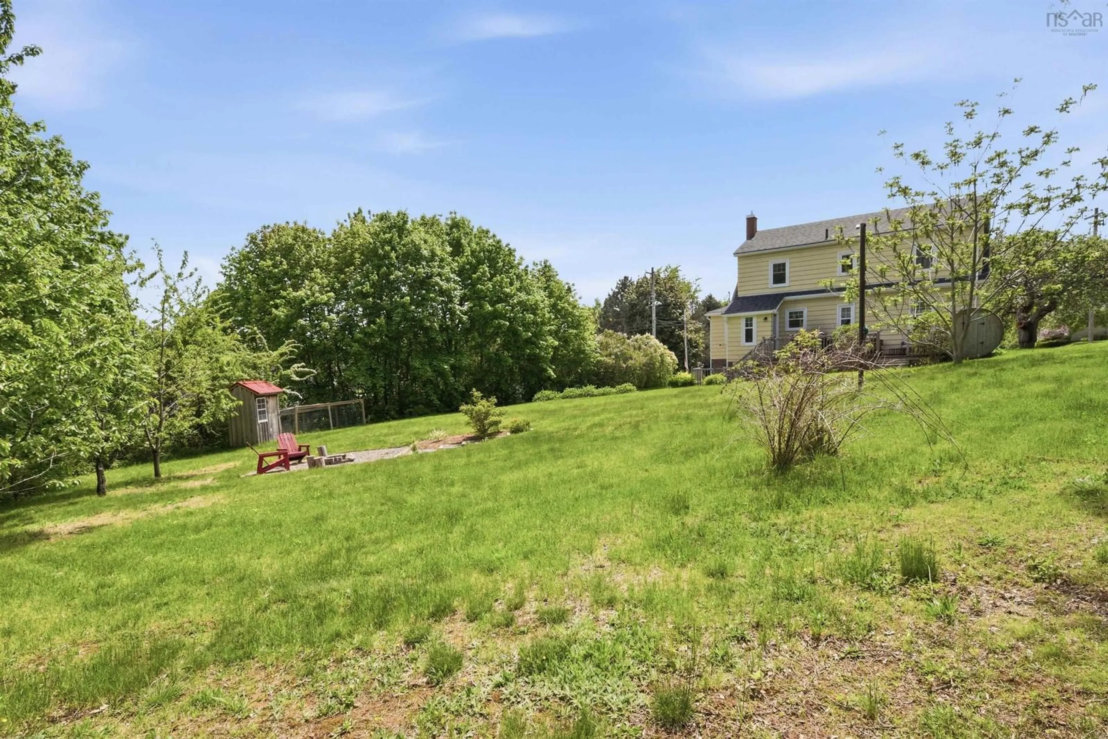 A pic from outside/outdoor area/front of a property/back of a property/a pic from drone, unknown for 1158 358 Hwy, Port Williams Nova Scotia B0P 1T0