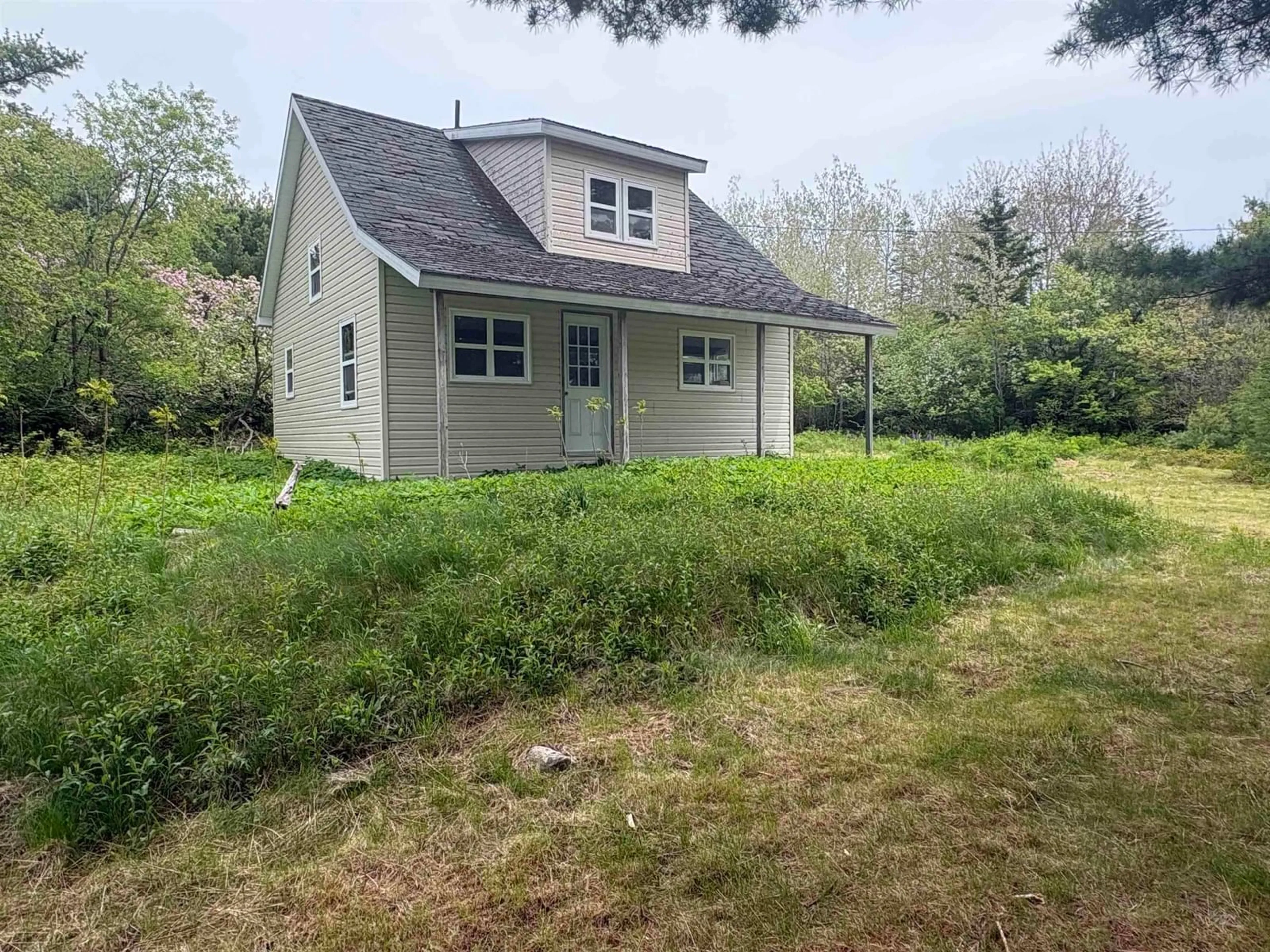 Shed for 5520 Highway 3, East Jordan Nova Scotia B0T 1J0