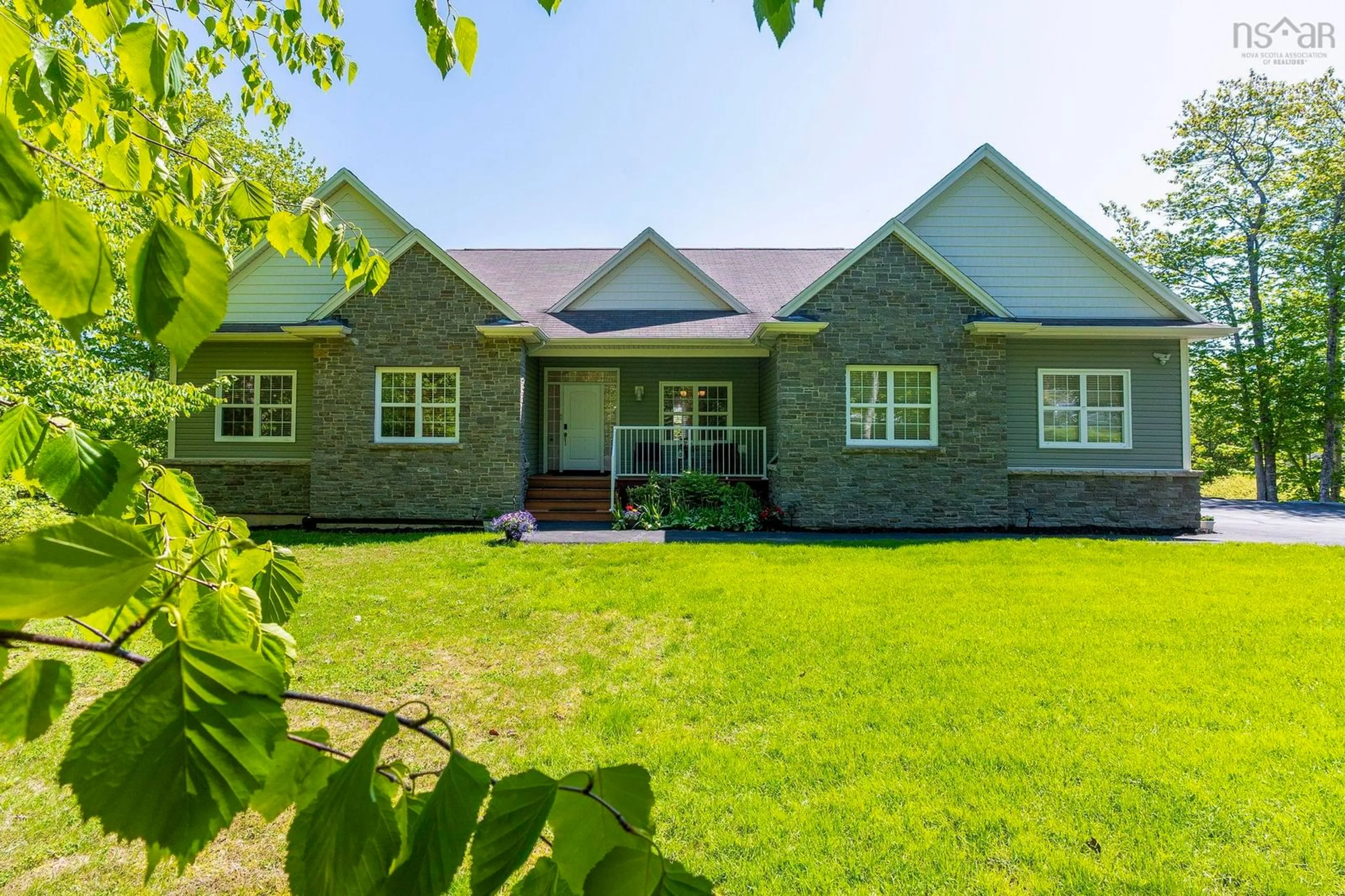 Home with brick exterior material, unknown for 293 Aberdeen Dr, Halifax Nova Scotia B2T 0H1