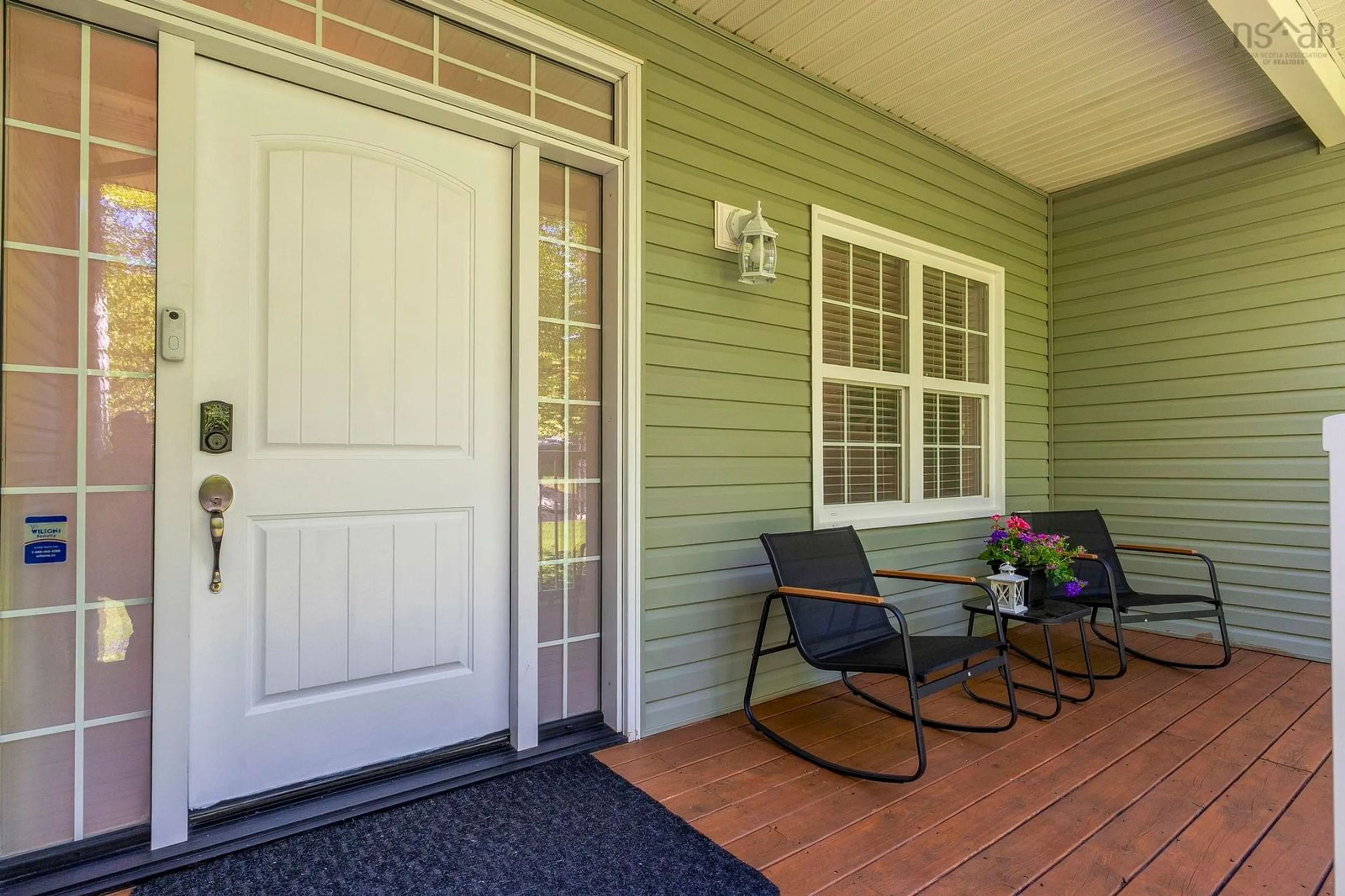 Indoor entryway for 293 Aberdeen Dr, Halifax Nova Scotia B2T 0H1