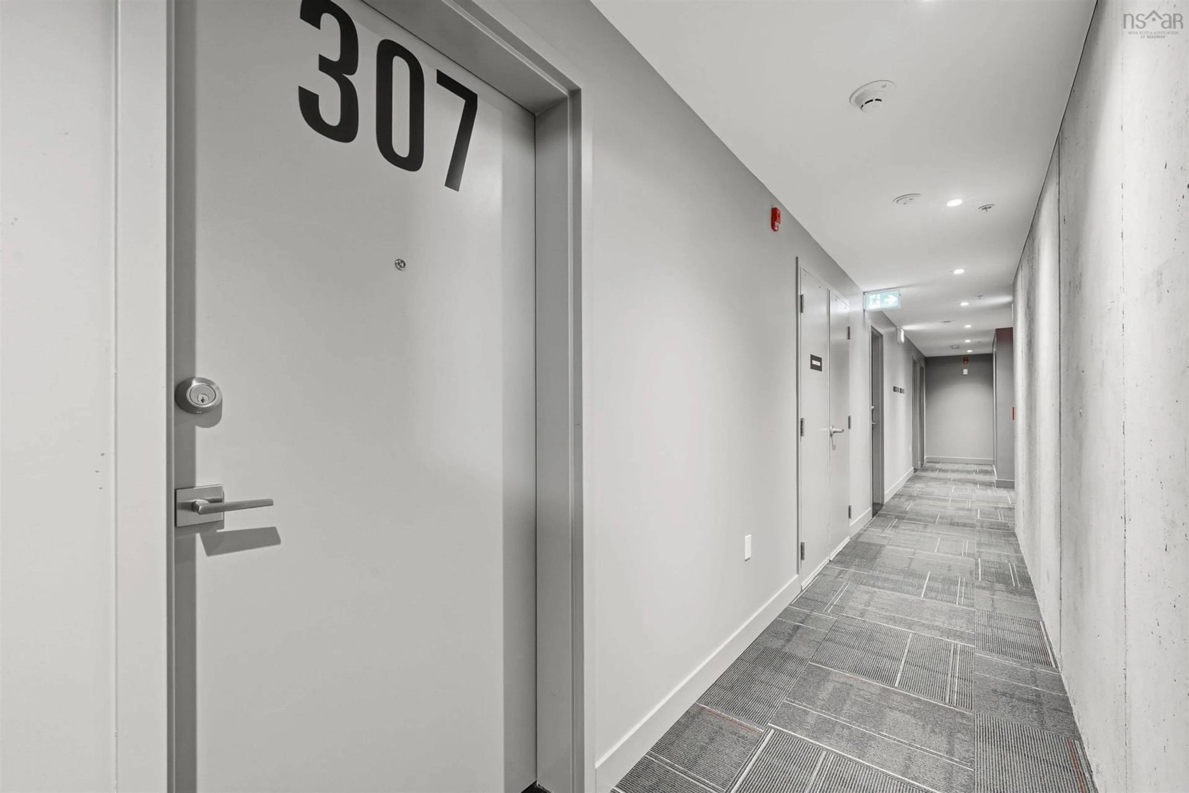 Indoor foyer for 5511 Bilby St #307, Halifax Nova Scotia B3K 0M5