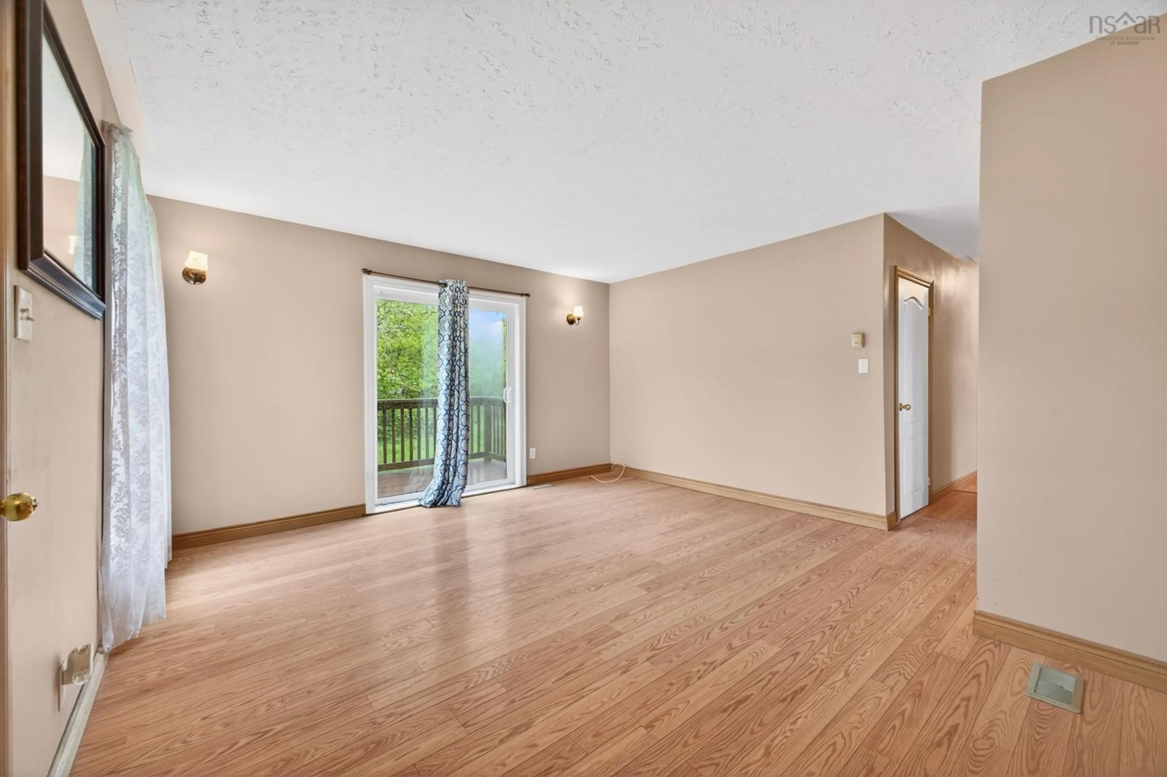 A pic of a room for 410 Auburn Ave, Stellarton Nova Scotia B0K 2A0
