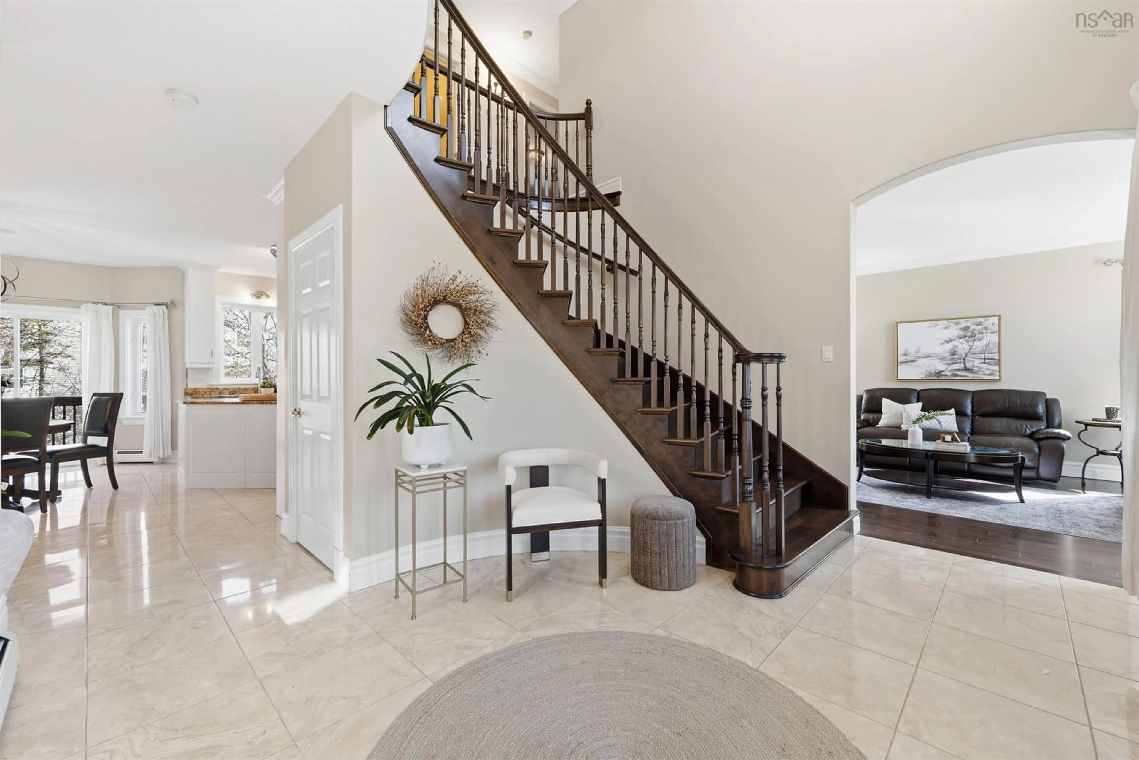 Indoor entryway for 65 Roxbury Cres, Halifax Nova Scotia B3M 4S9