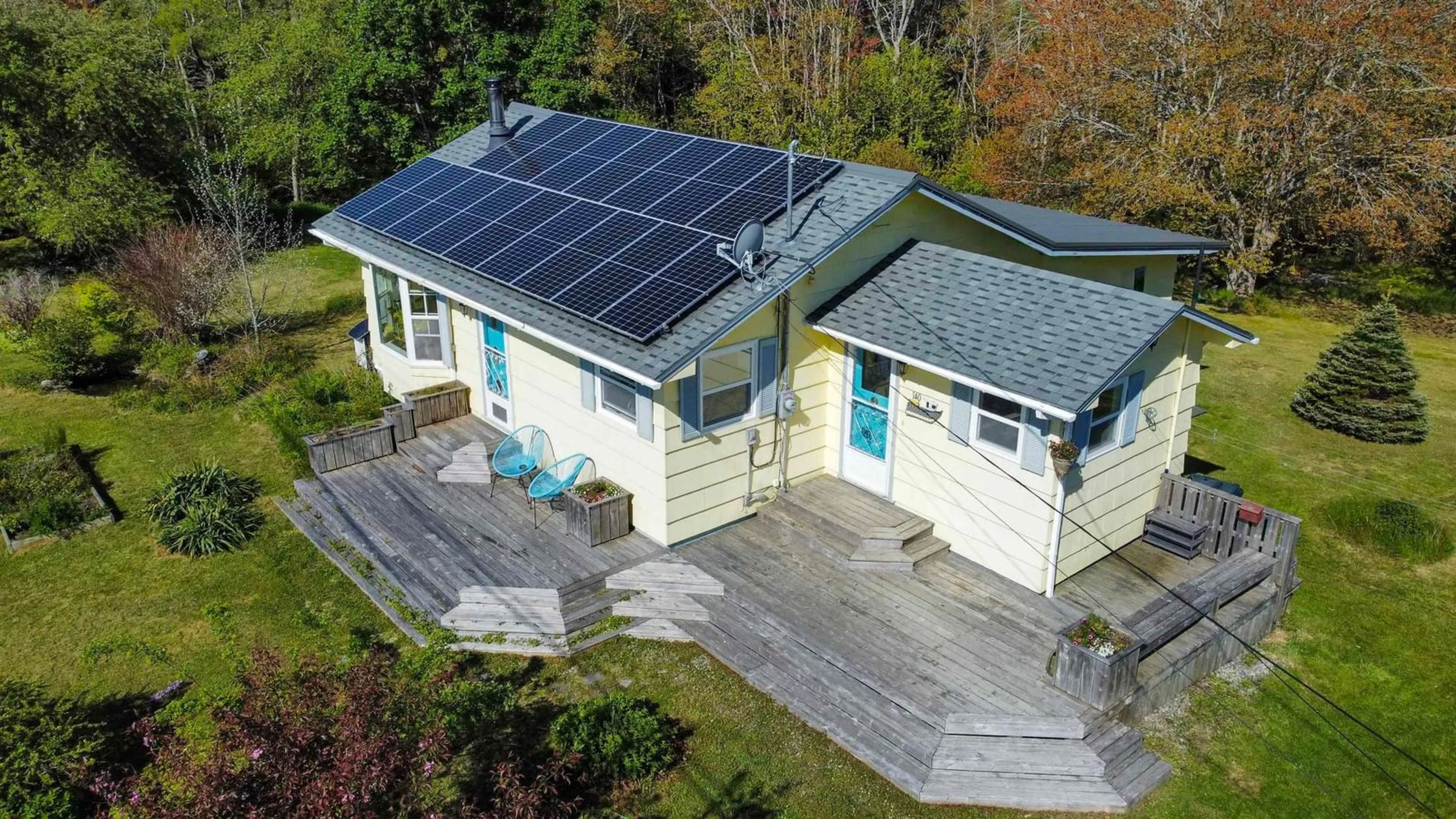 A pic from outside/outdoor area/front of a property/back of a property/a pic from drone, building for 140 West Green Harbour Rd, West Green Harbour Nova Scotia B0T 1L0