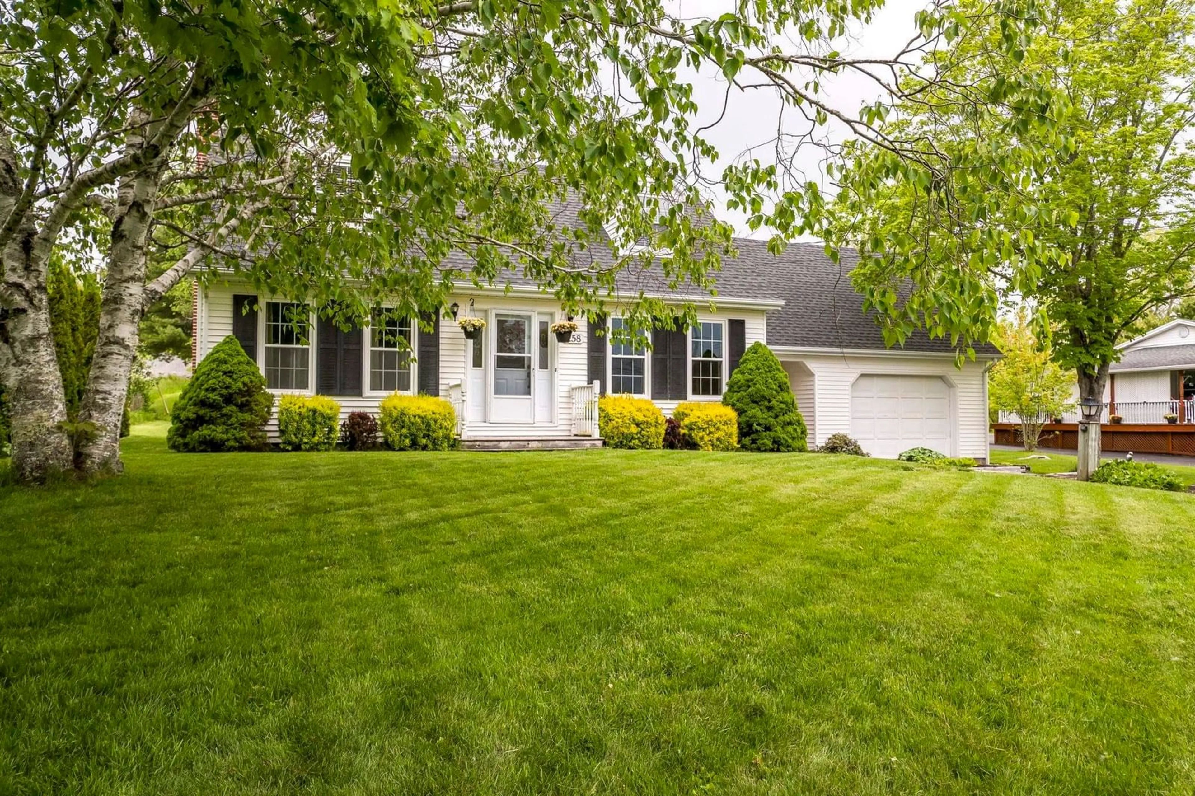 Home with vinyl exterior material, street for 258 Falmouth Dyke Rd, Falmouth Nova Scotia B0P 1L0