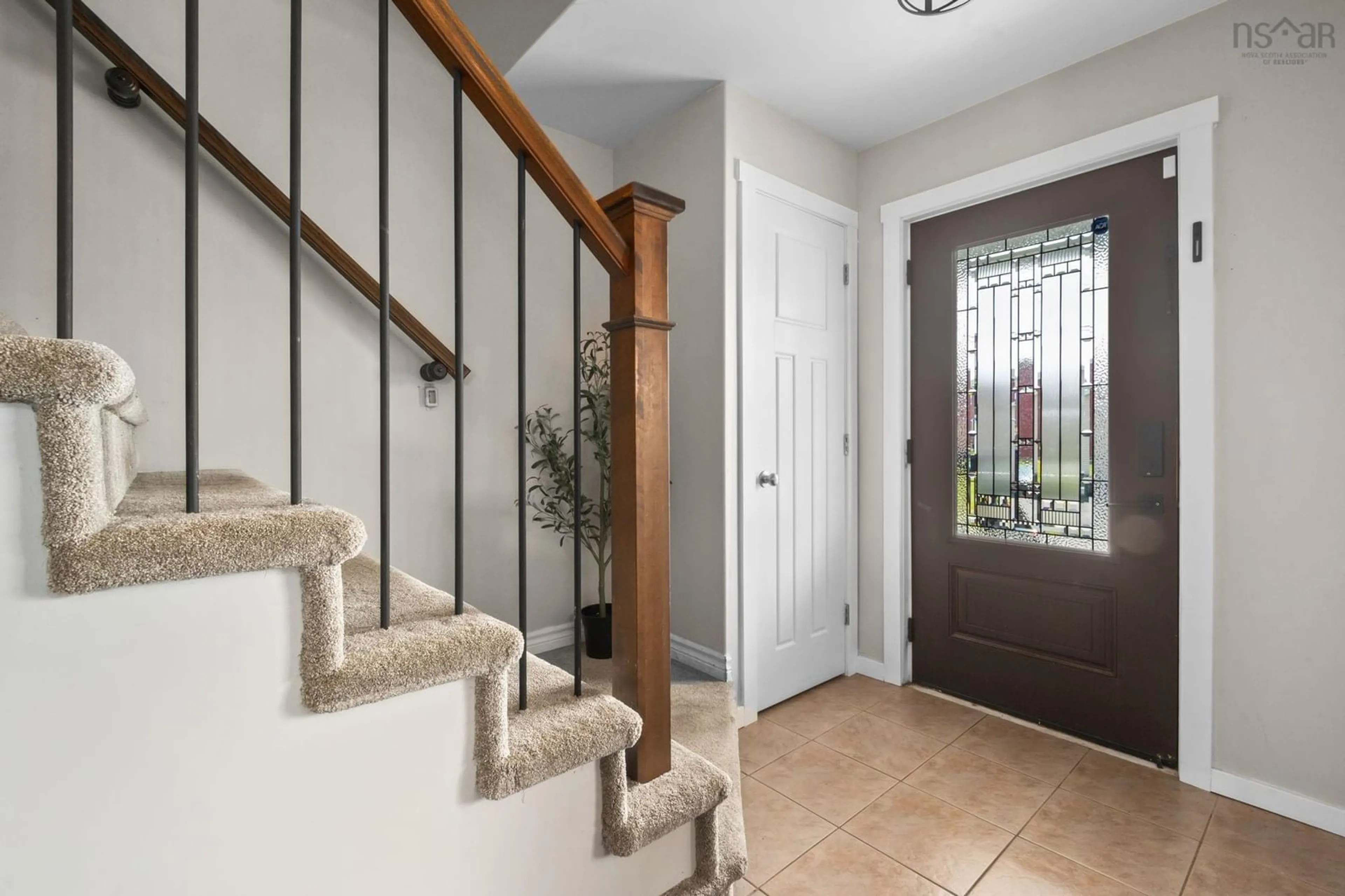 Indoor entryway for 6 Wilmington Crt, Eastern Passage Nova Scotia B3G 0C9