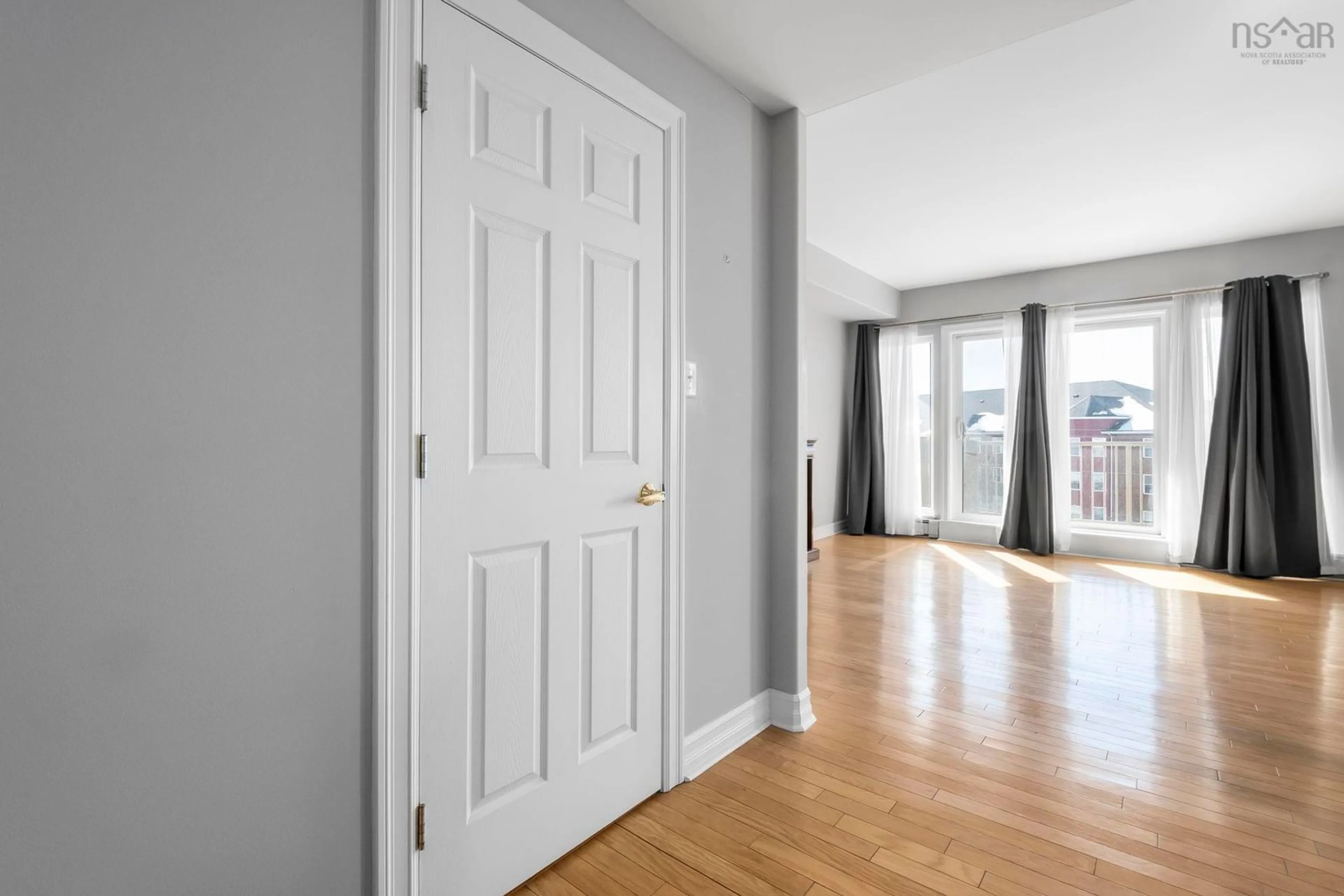 Indoor entryway for 429 Parkland Dr #405, Halifax Nova Scotia B3S 1L3