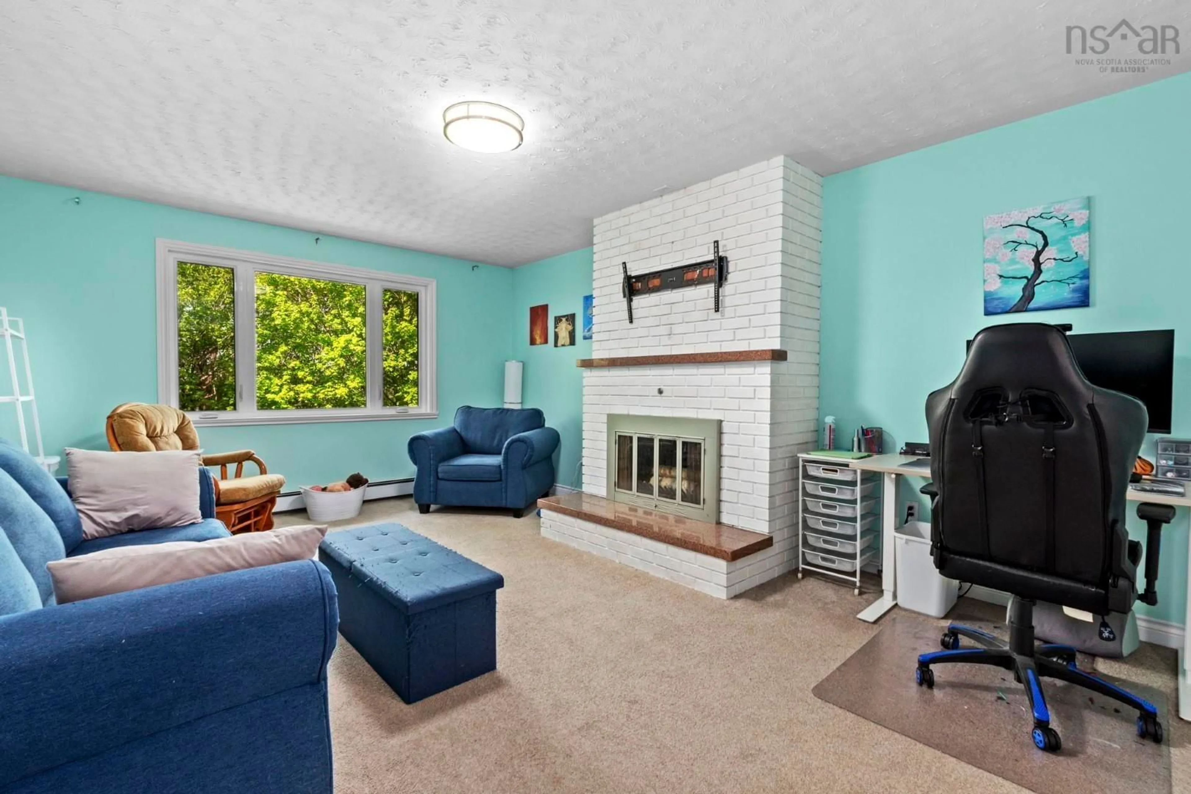 Living room with furniture, unknown for 33 Rockwell Dr, Mount Uniacke Nova Scotia B0N 1Z0