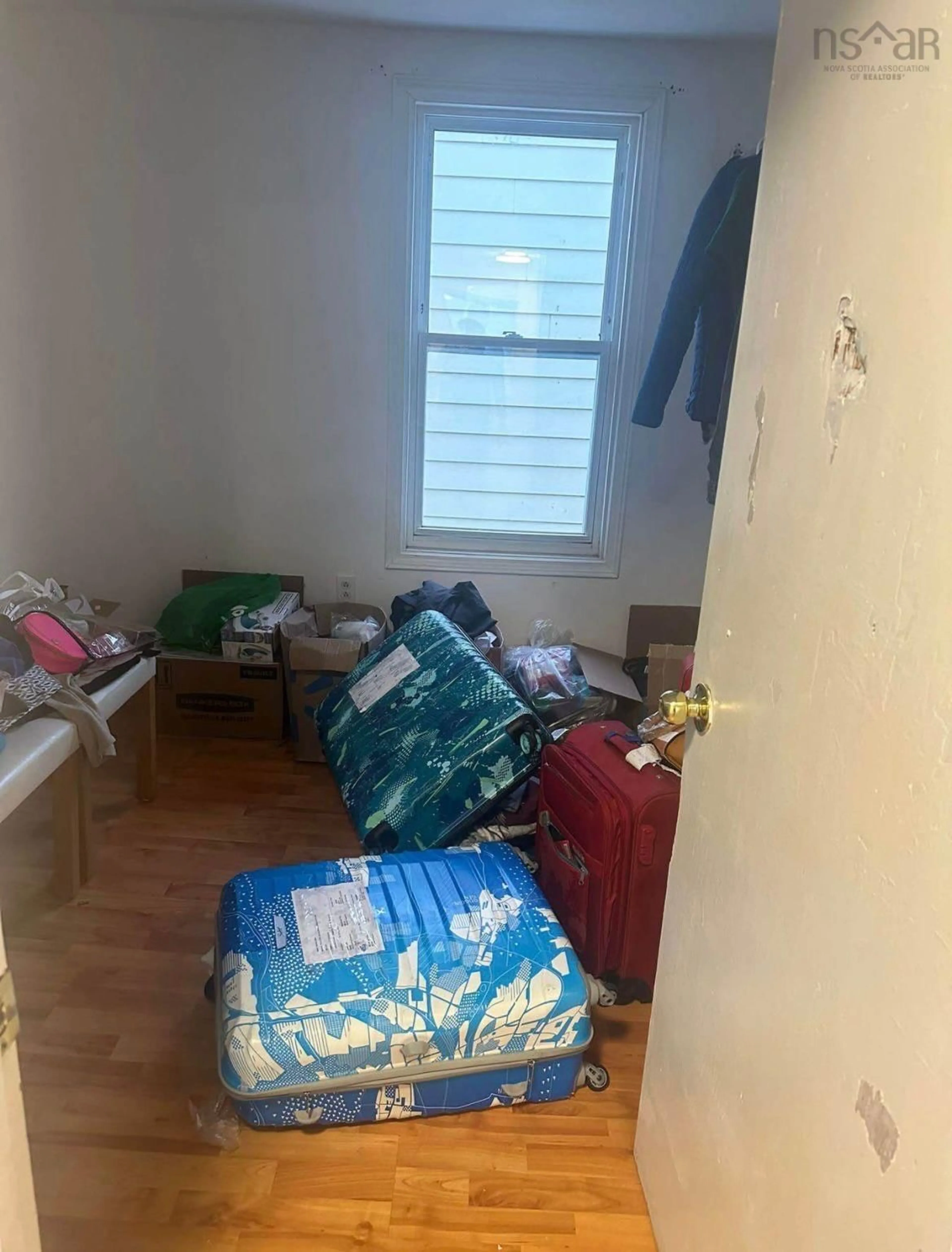 A pic of a room for 180 Bay St, Sydney Nova Scotia B1N 2J8