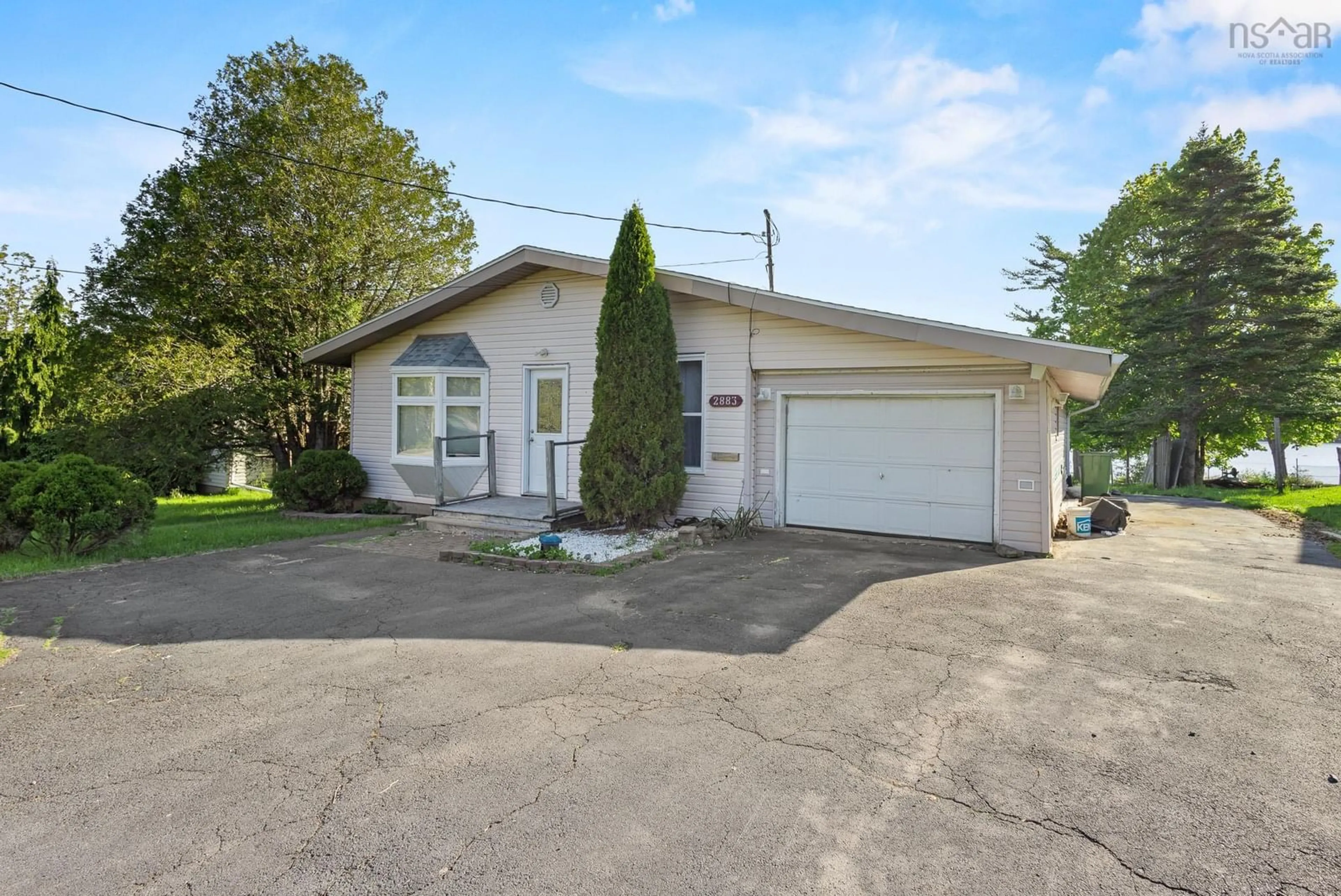 Unknown for 2883 Sackville Dr, Upper Sackville Nova Scotia B4E 3C4