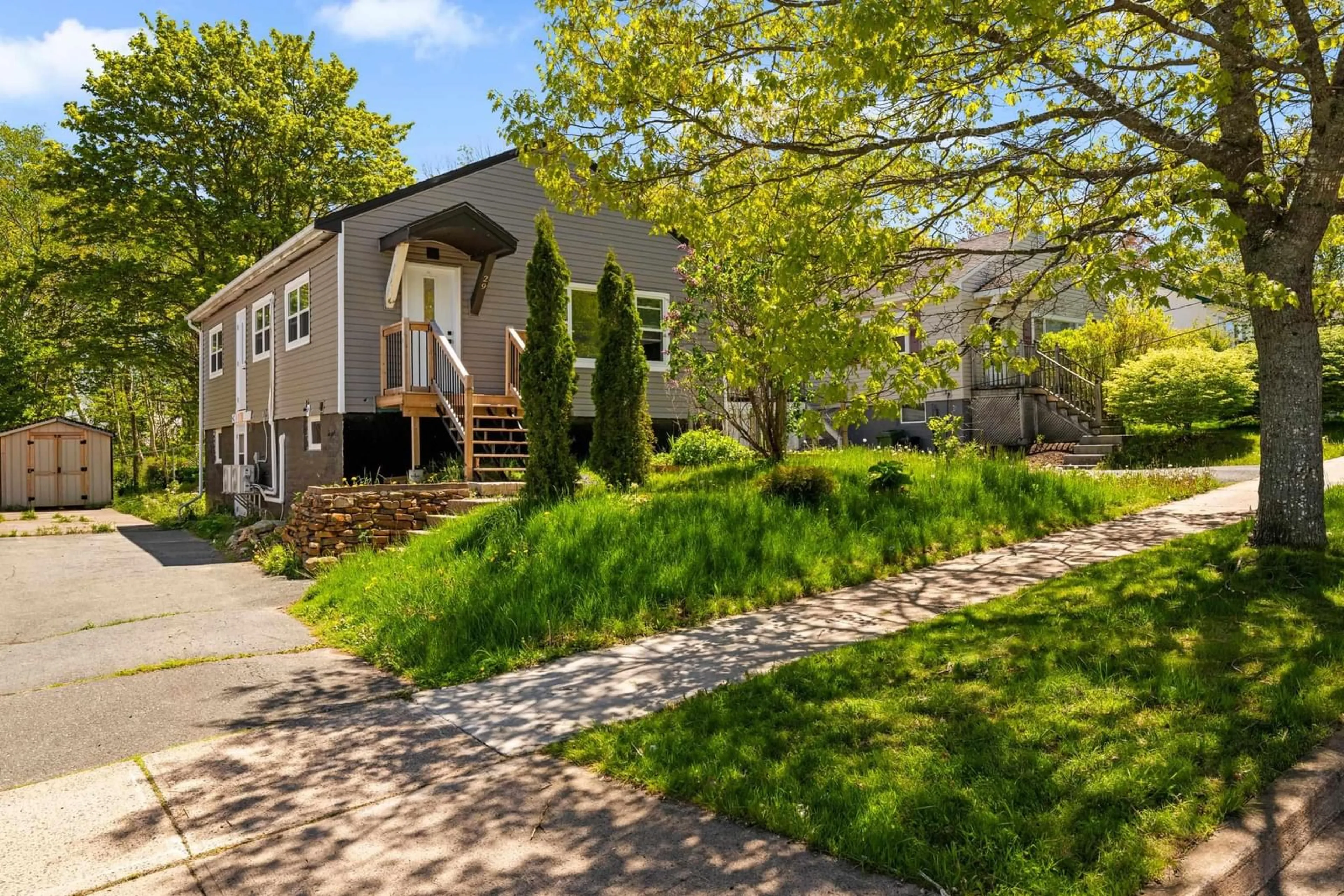 Home with vinyl exterior material, street for 29 Auburn Ave, Halifax Nova Scotia B3R 1K3