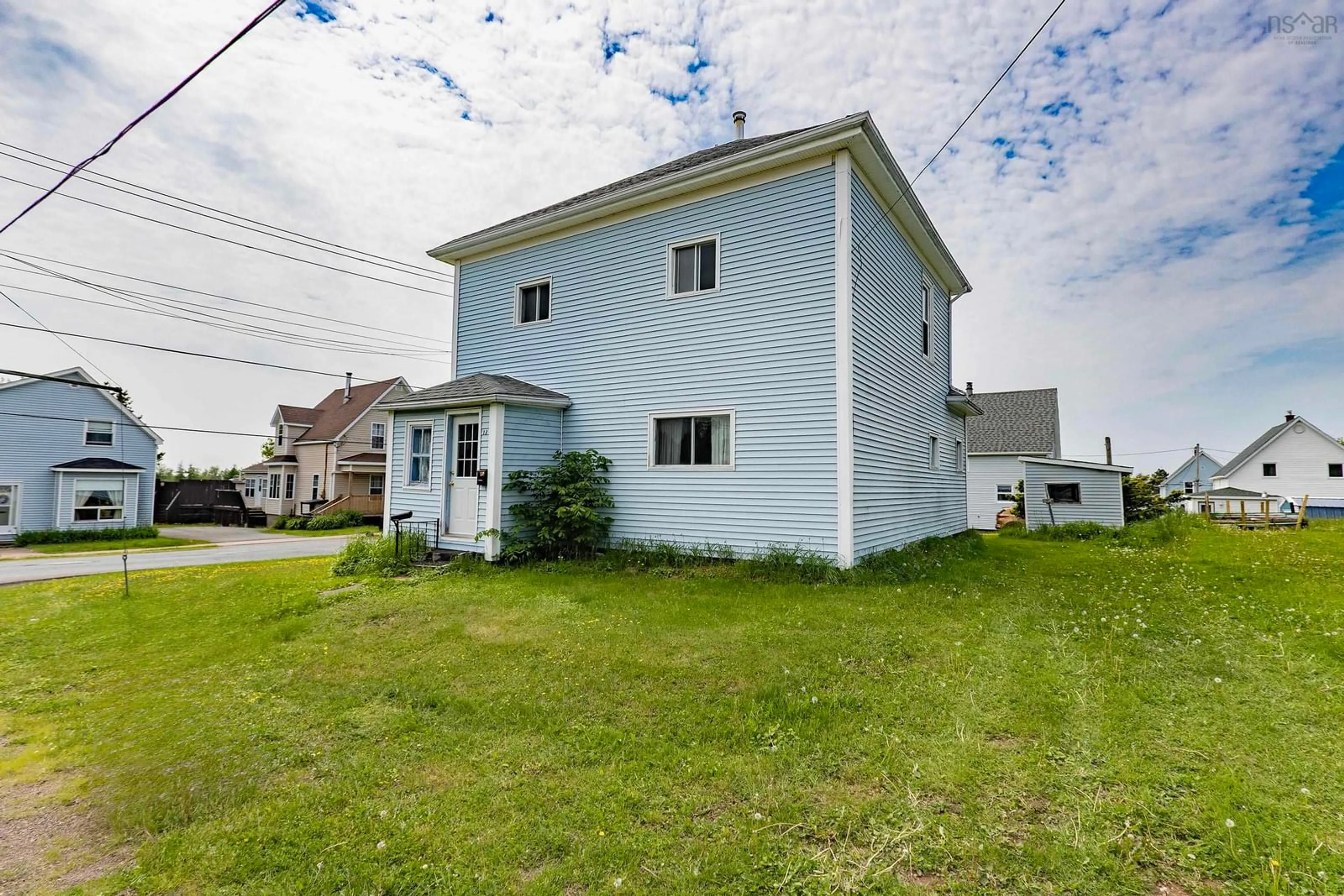 A pic from outside/outdoor area/front of a property/back of a property/a pic from drone, building for 13 Erncliffe St, Amherst Nova Scotia B4H 1A7