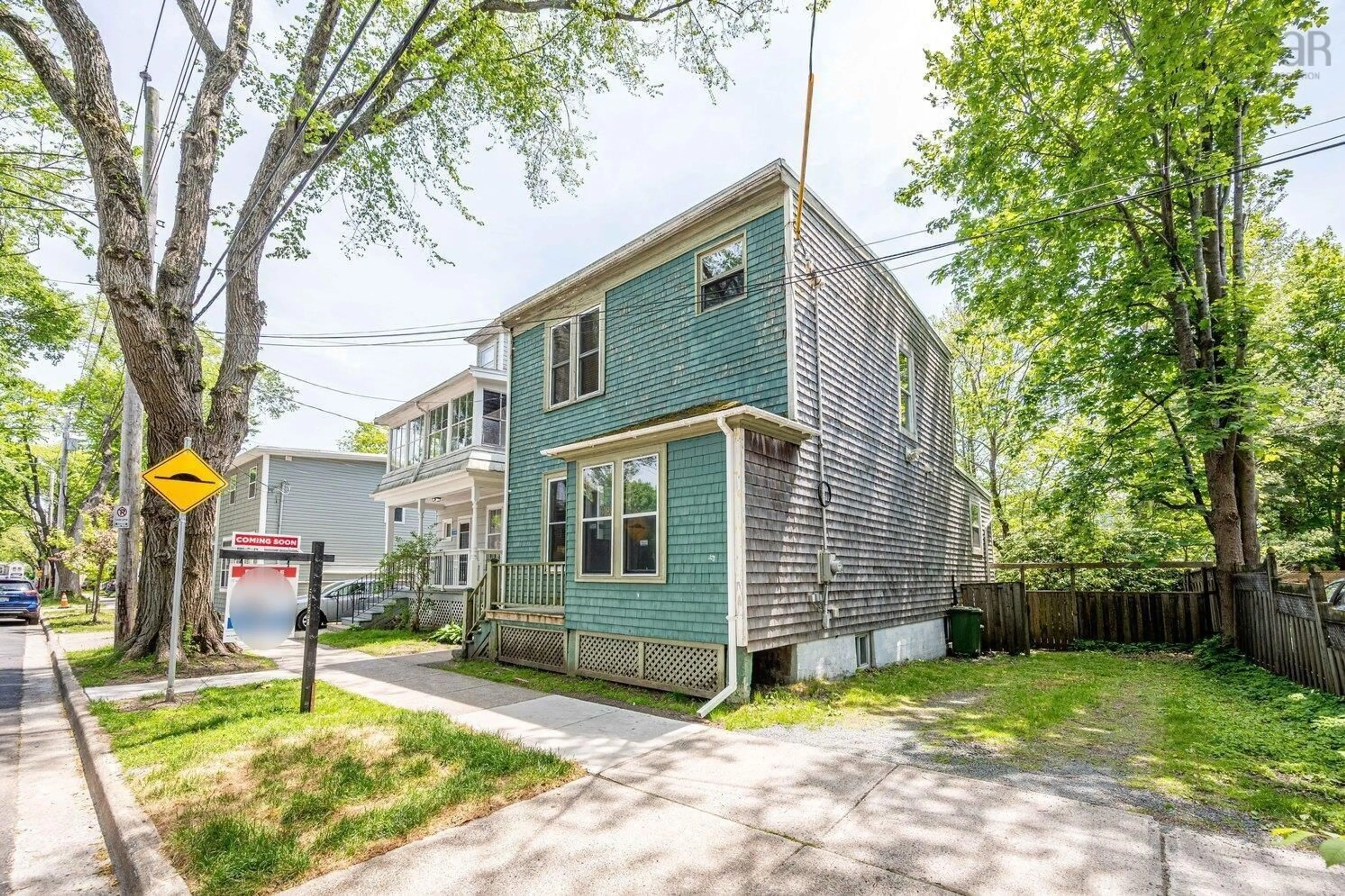 Unknown for 6186 Lawrence St, Halifax Peninsula Nova Scotia B3L 1J6