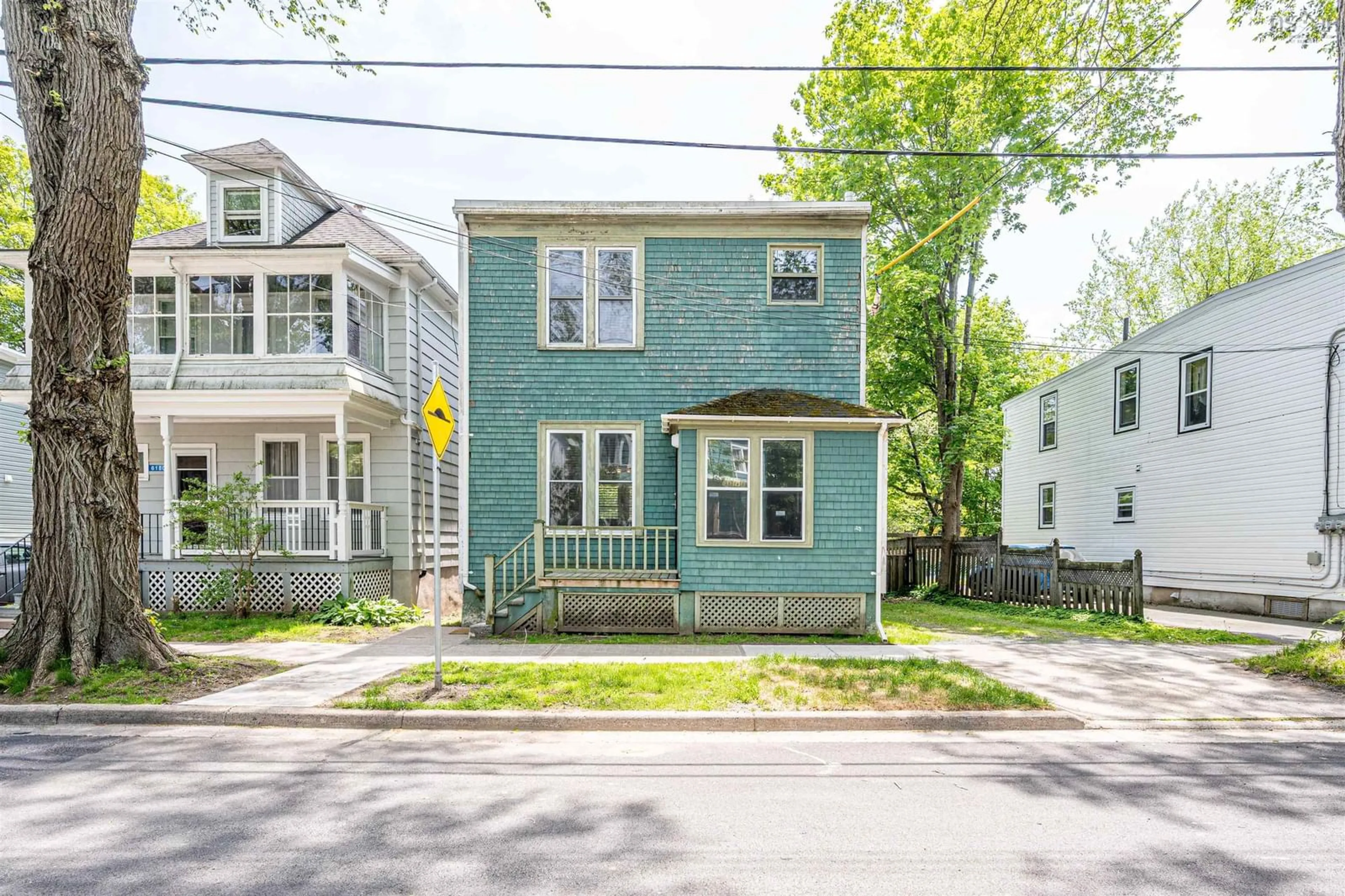 Home with vinyl exterior material, street for 6186 Lawrence St, Halifax Peninsula Nova Scotia B3L 1J6