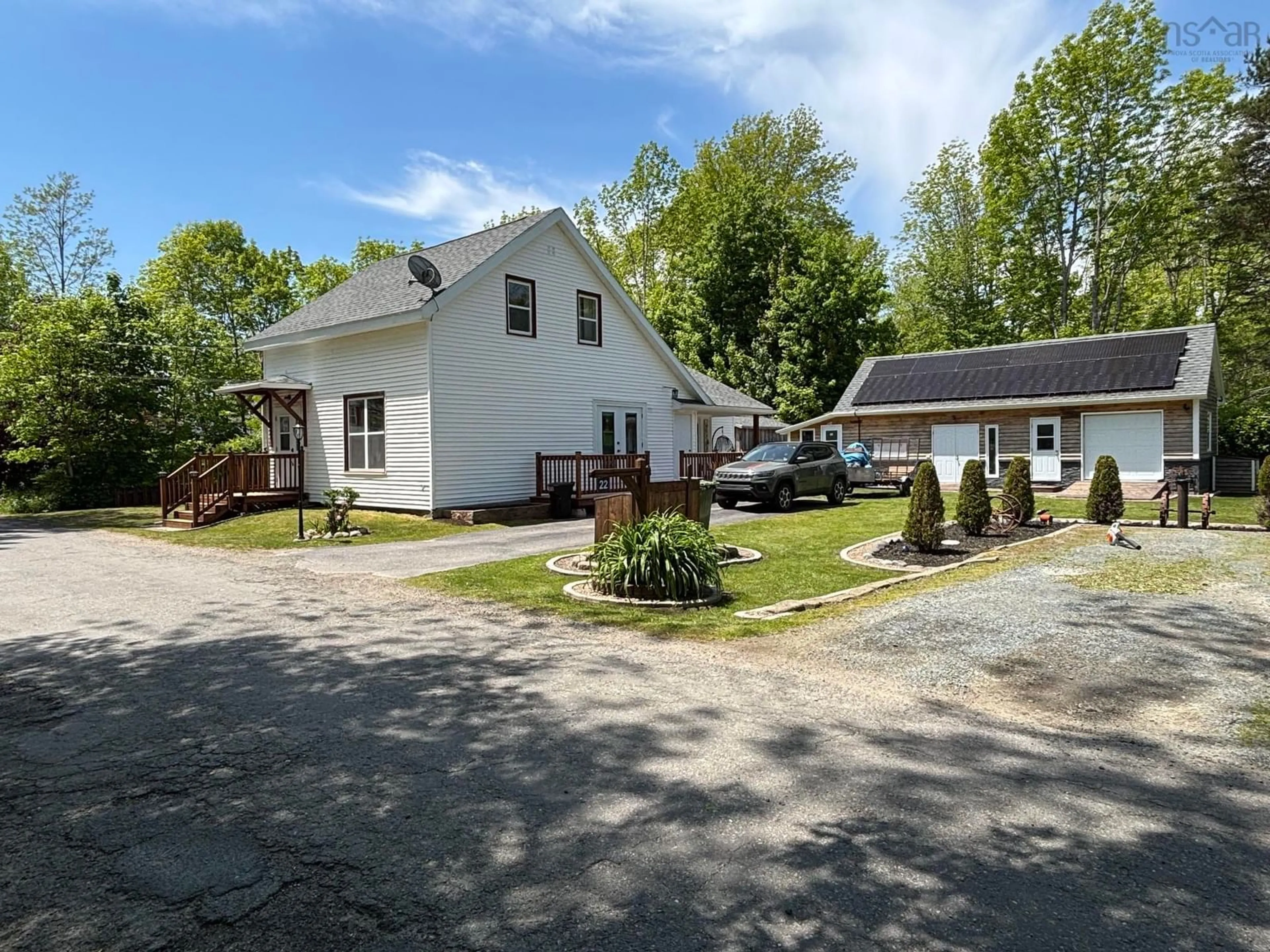 A pic from outside/outdoor area/front of a property/back of a property/a pic from drone, street for 22 Forest St, Milton Nova Scotia B0T 1P0