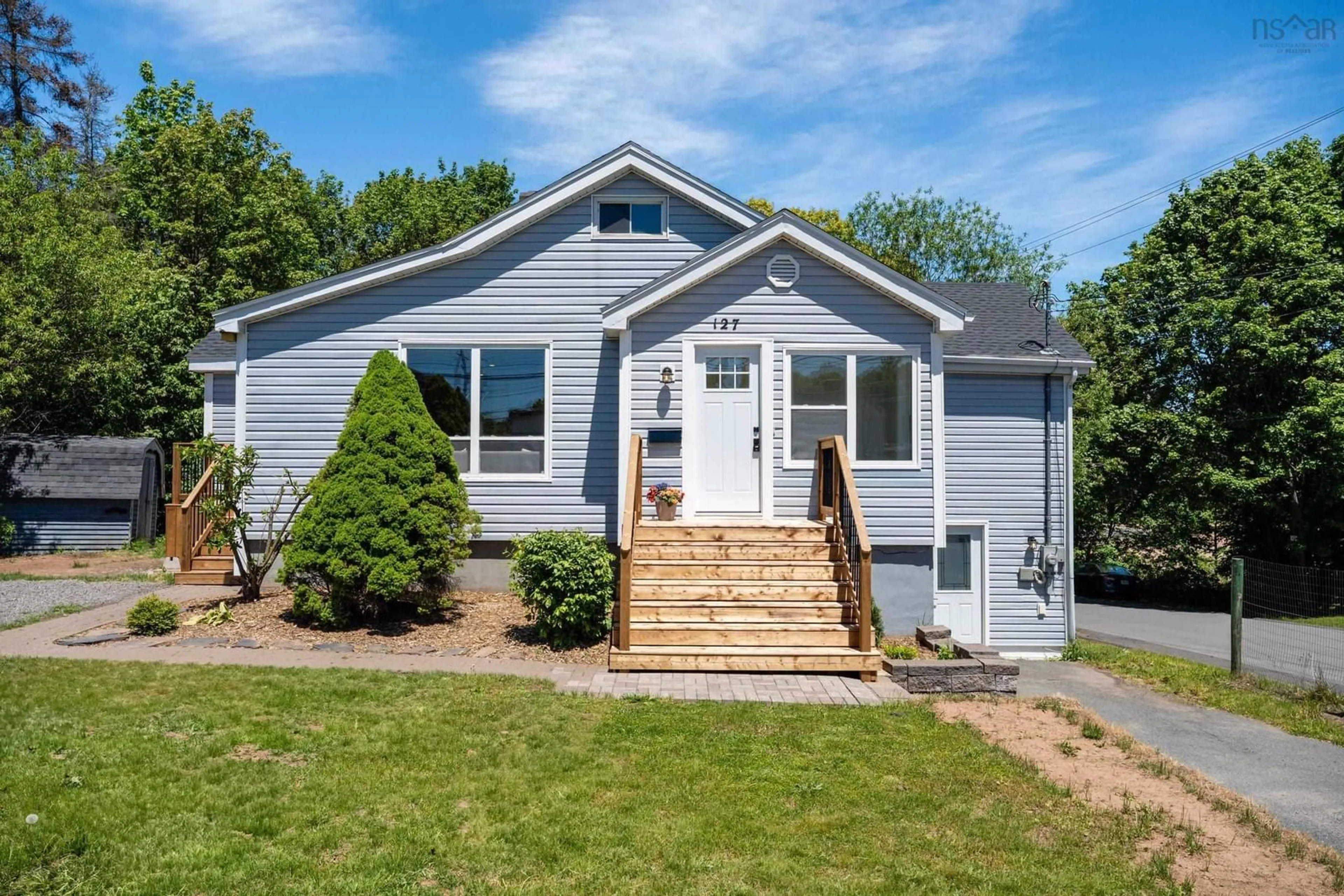 Home with vinyl exterior material, street for 127 Crescent Dr, New Minas Nova Scotia B4N 3G9
