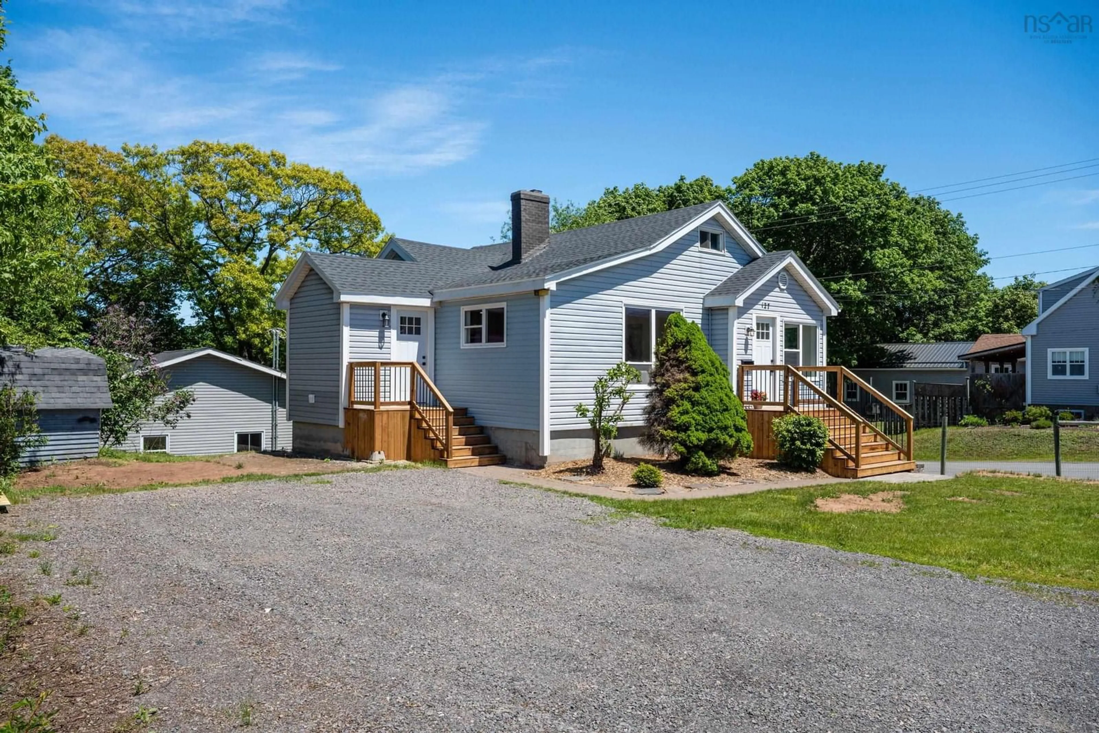 A pic from outside/outdoor area/front of a property/back of a property/a pic from drone, street for 127 Crescent Dr, New Minas Nova Scotia B4N 3G9