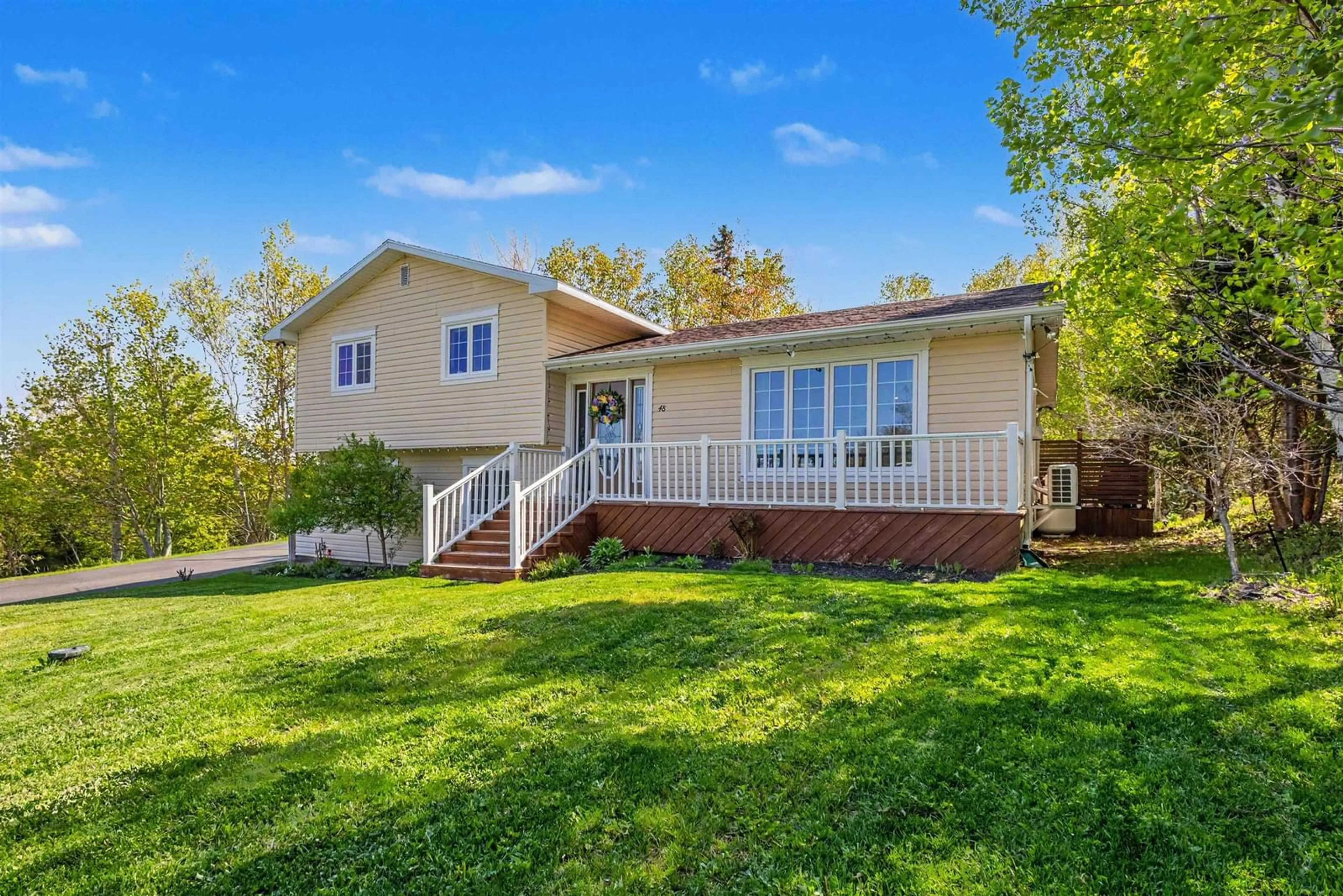 Home with vinyl exterior material, unknown for 48 Waterville Dr, Howie Centre Nova Scotia B1L 1G5