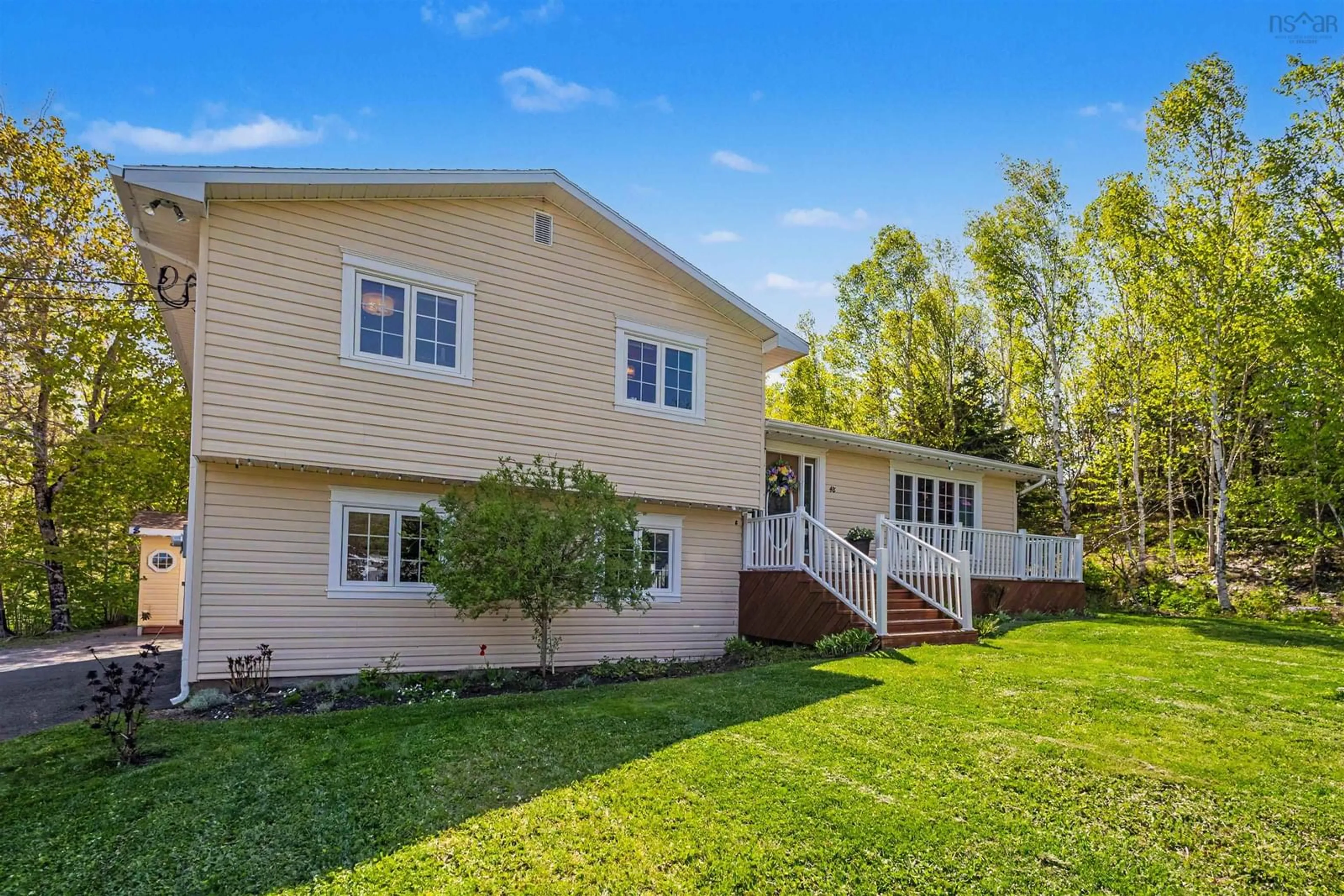 Home with vinyl exterior material, unknown for 48 Waterville Dr, Howie Centre Nova Scotia B1L 1G5