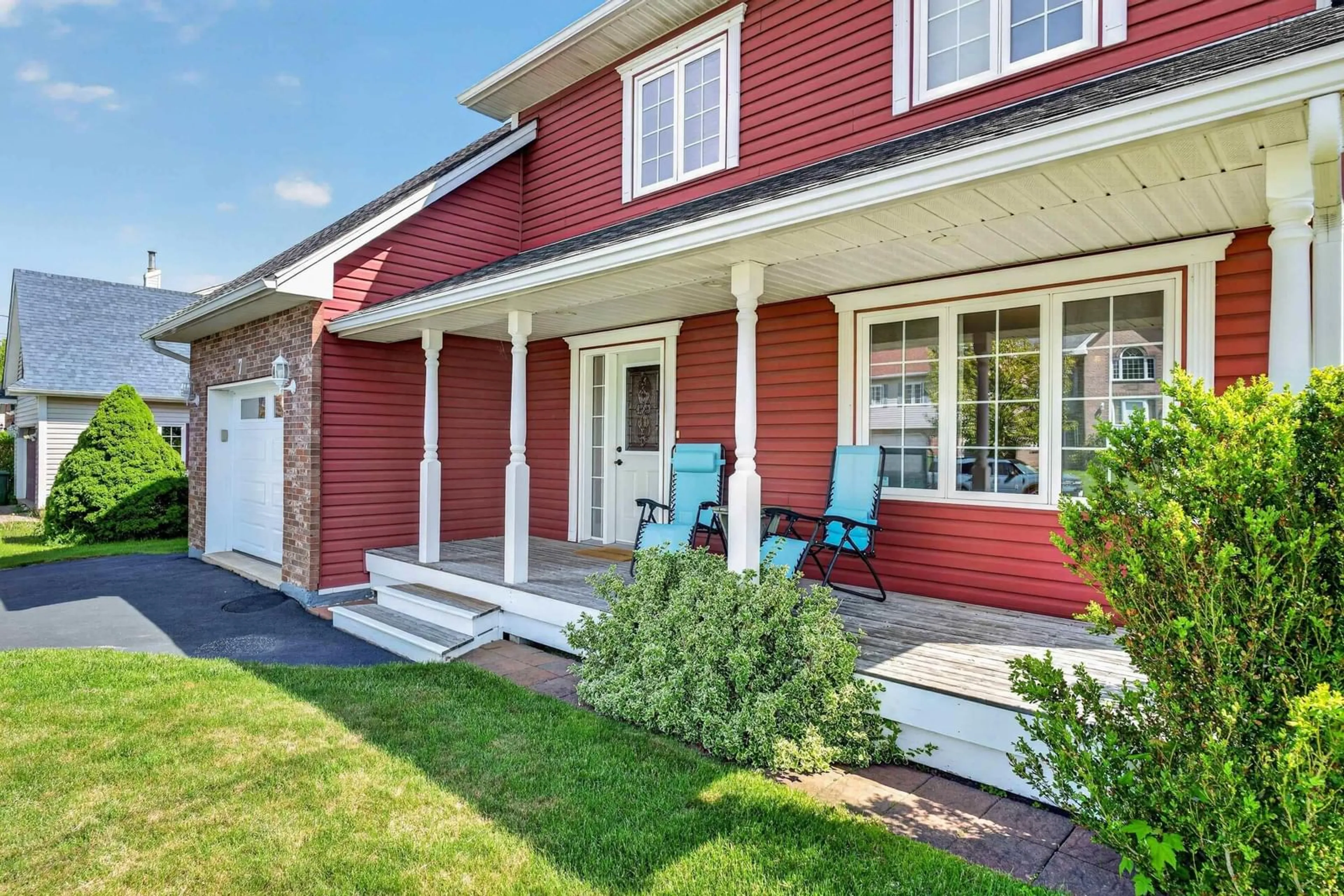 Home with vinyl exterior material, street for 7 Parkview Lane, Dartmouth Nova Scotia B2W 6E5