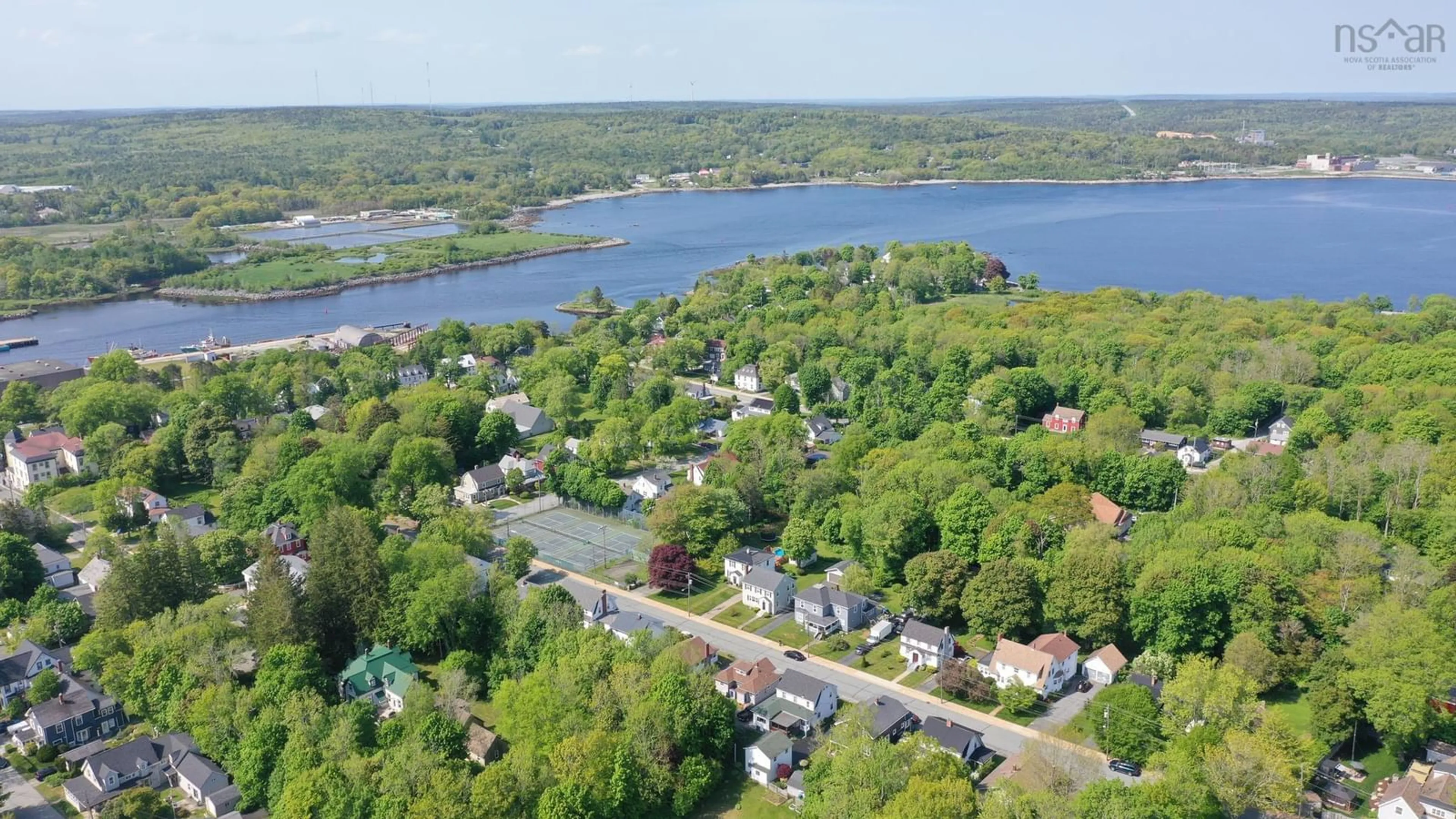 A pic from outside/outdoor area/front of a property/back of a property/a pic from drone, water/lake/river/ocean view for 28 Park St, Liverpool Nova Scotia B0T 1K0