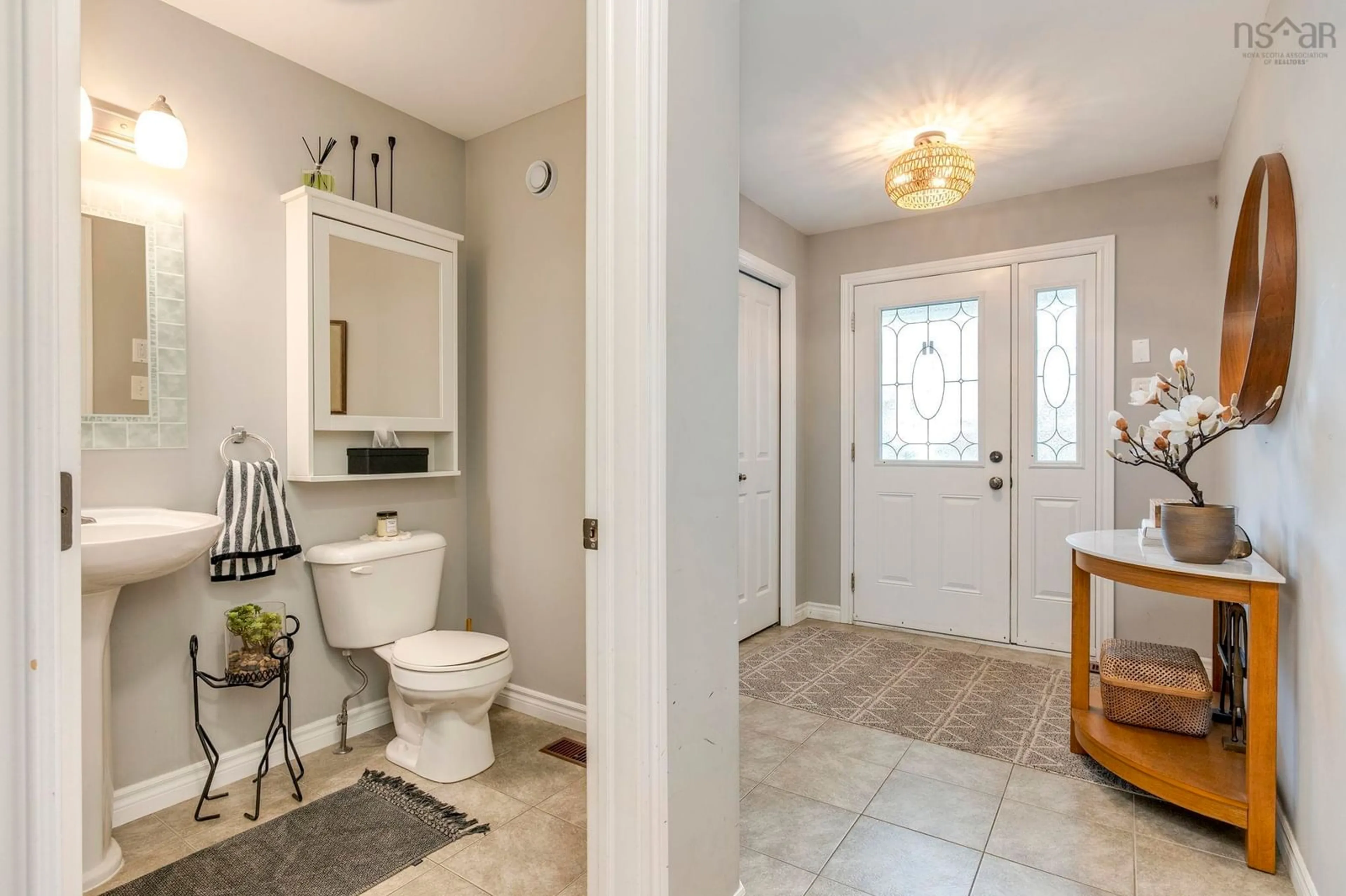 Indoor entryway for 68 Collingwood Crt, Dartmouth Nova Scotia B4A 0G4