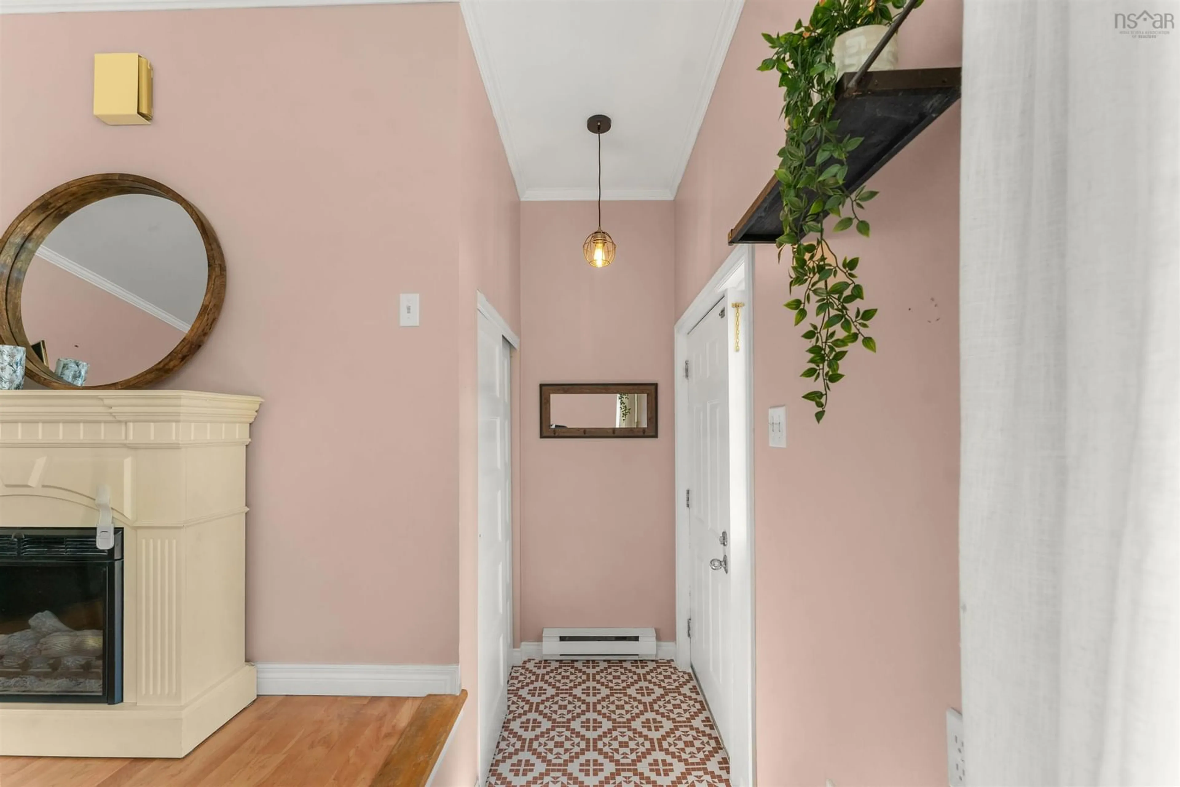 Indoor entryway for 65 Wynn Castle Dr, Lower Sackville Nova Scotia B4E 2H3