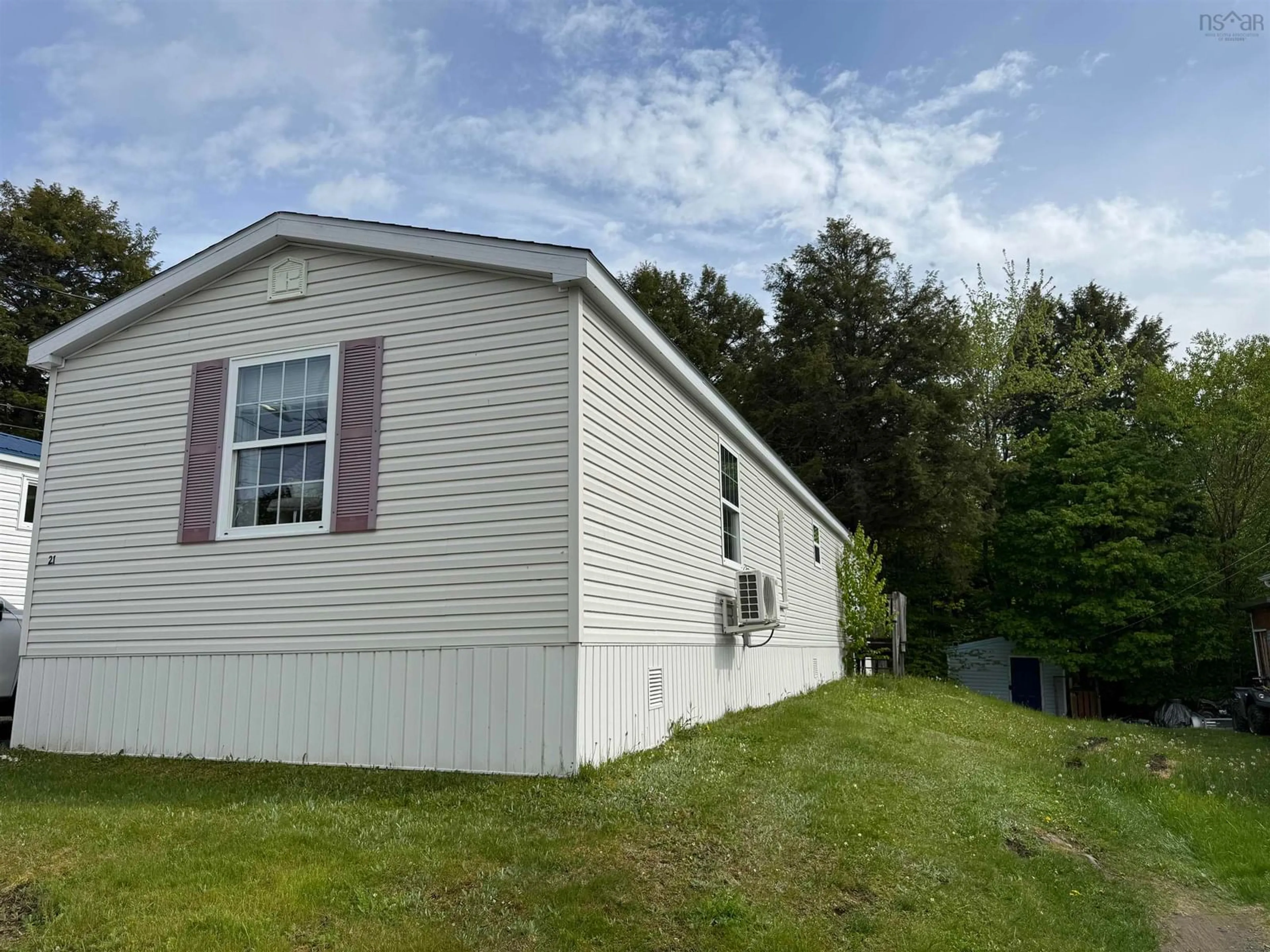 Home with vinyl exterior material, unknown for 21 Mountainview Dr, Lake Echo Nova Scotia B3E 1B5