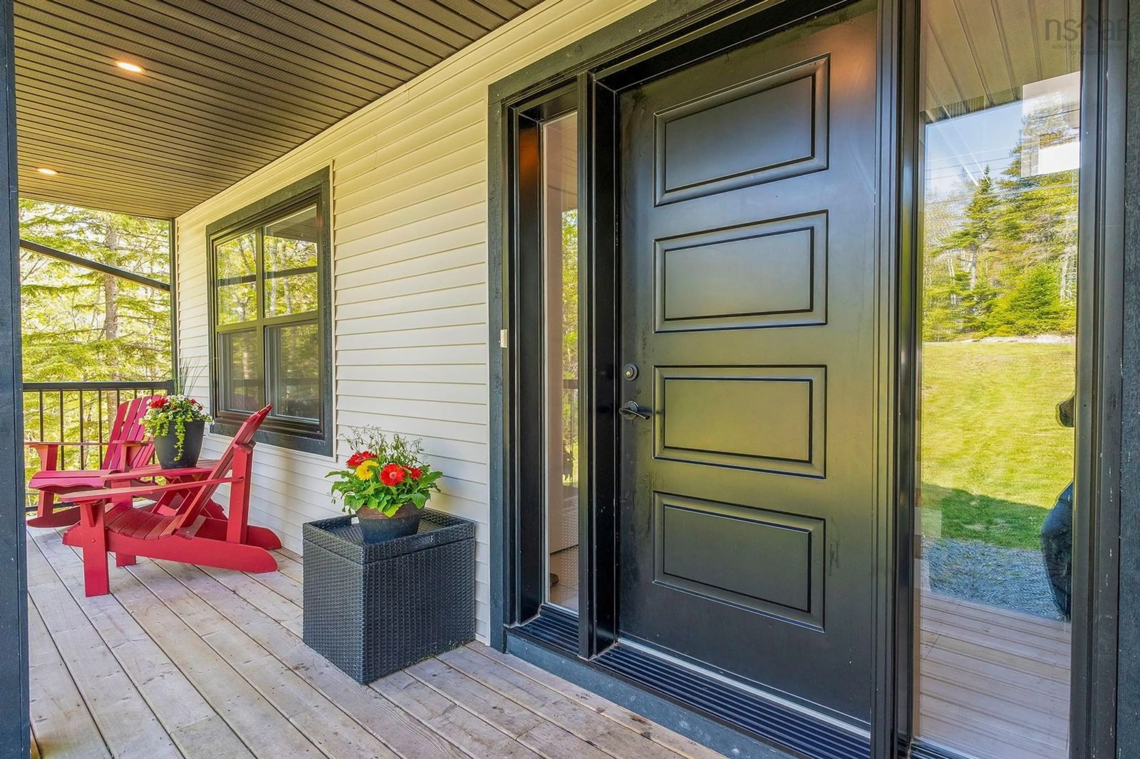 Indoor entryway for 581 Wisteria Lane, Upper Tantallon Nova Scotia B3Z 0T5