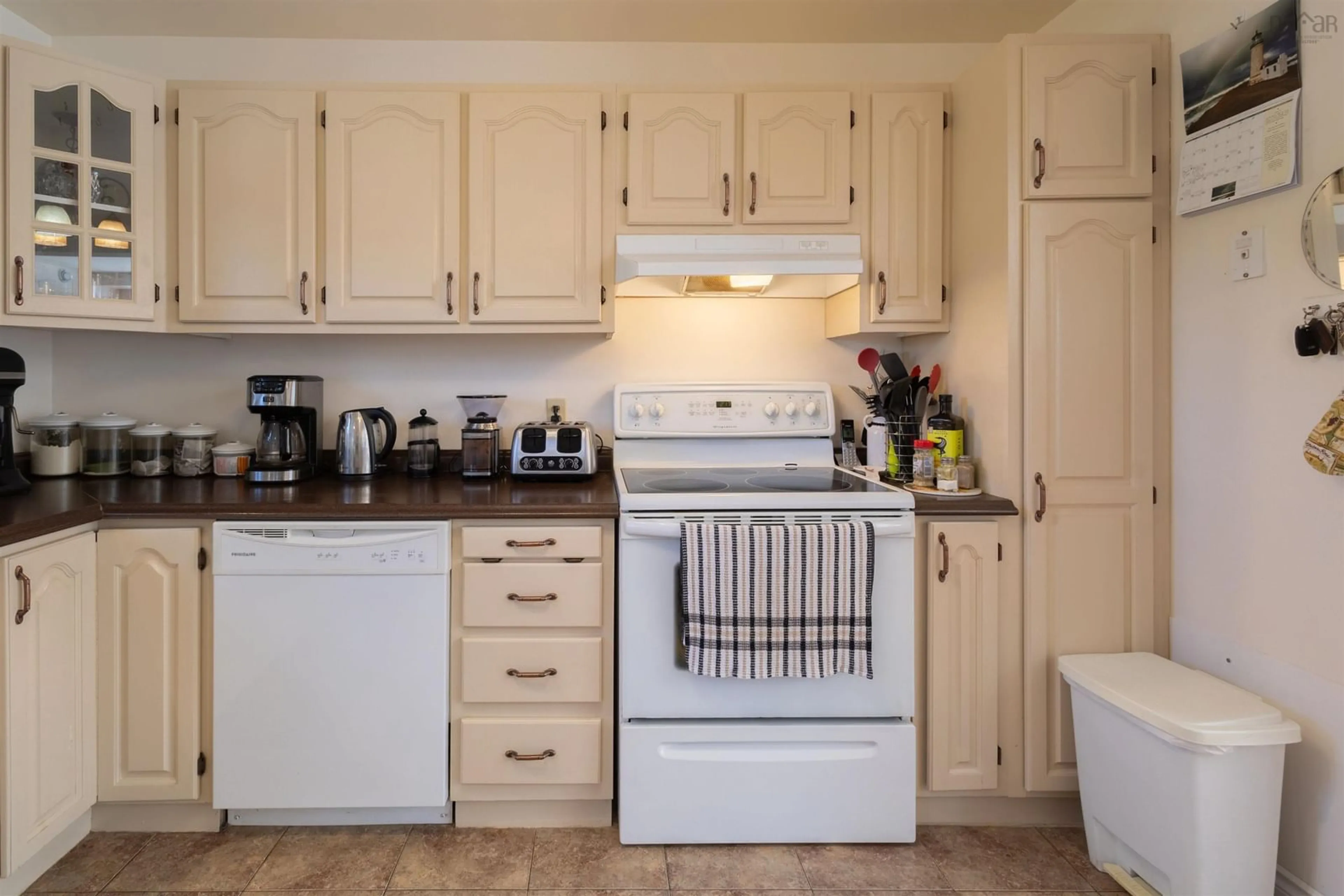 Standard kitchen, unknown for 75 Deerfield Dr, Coxheath Nova Scotia B1R 2K4