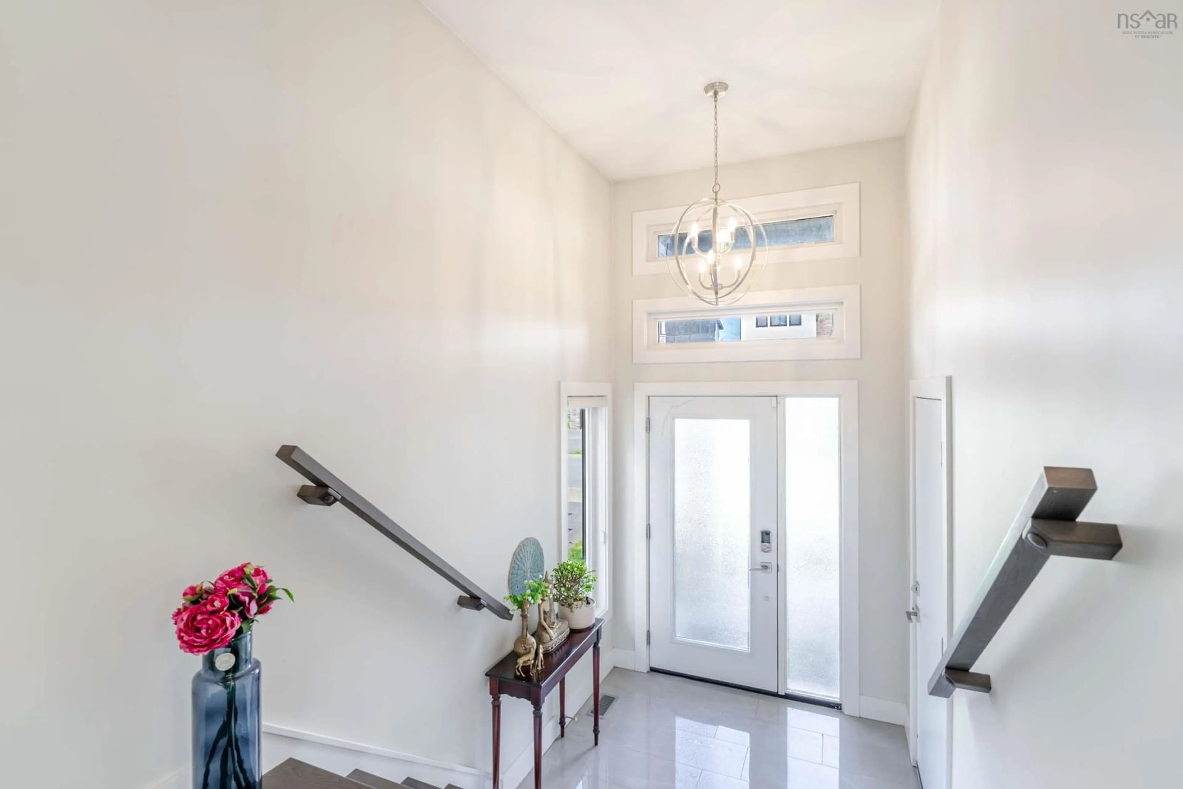 Indoor entryway for 40 Talus Ave, Bedford Nova Scotia B4B 1L7