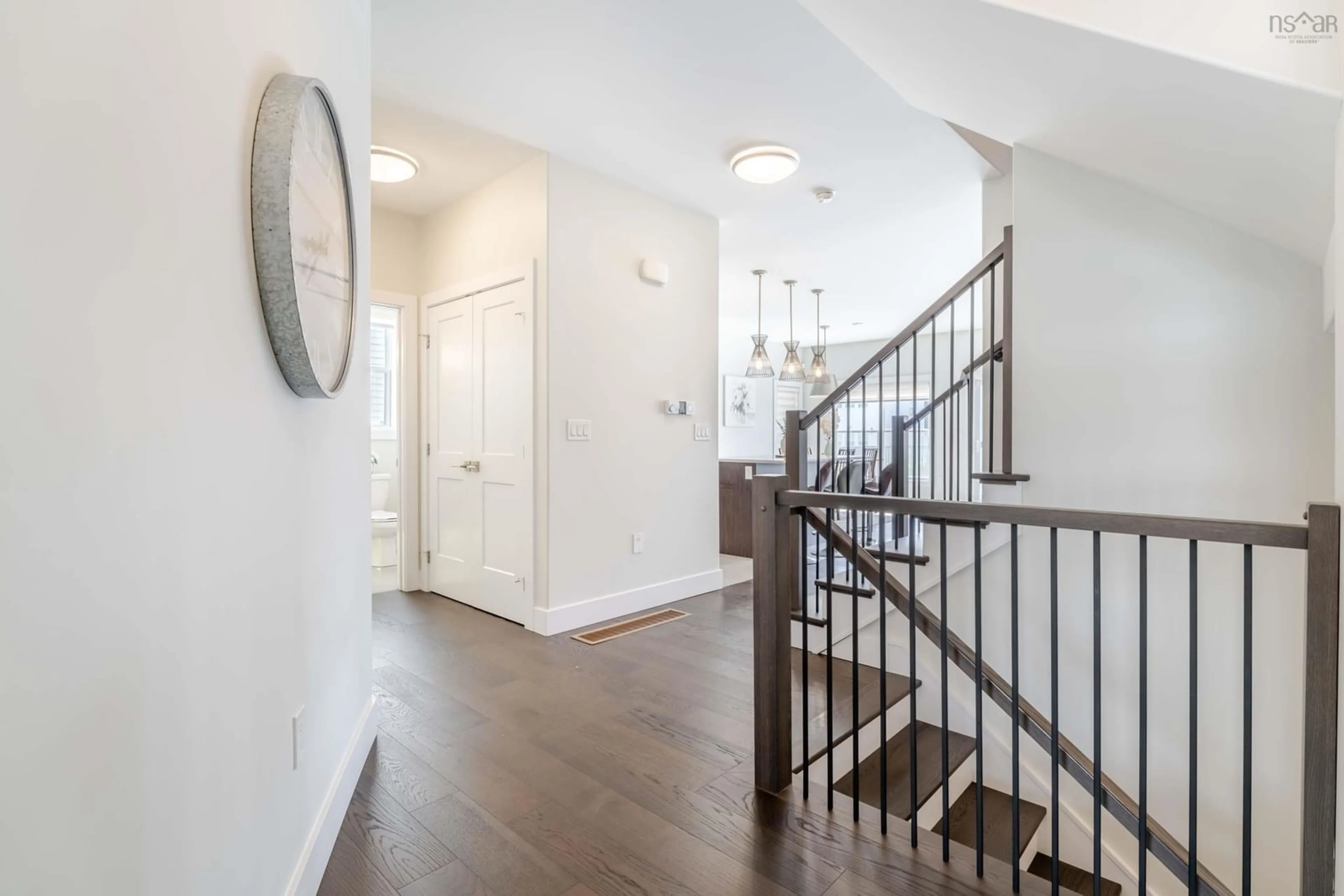 Indoor entryway for 40 Talus Ave, Bedford Nova Scotia B4B 1L7