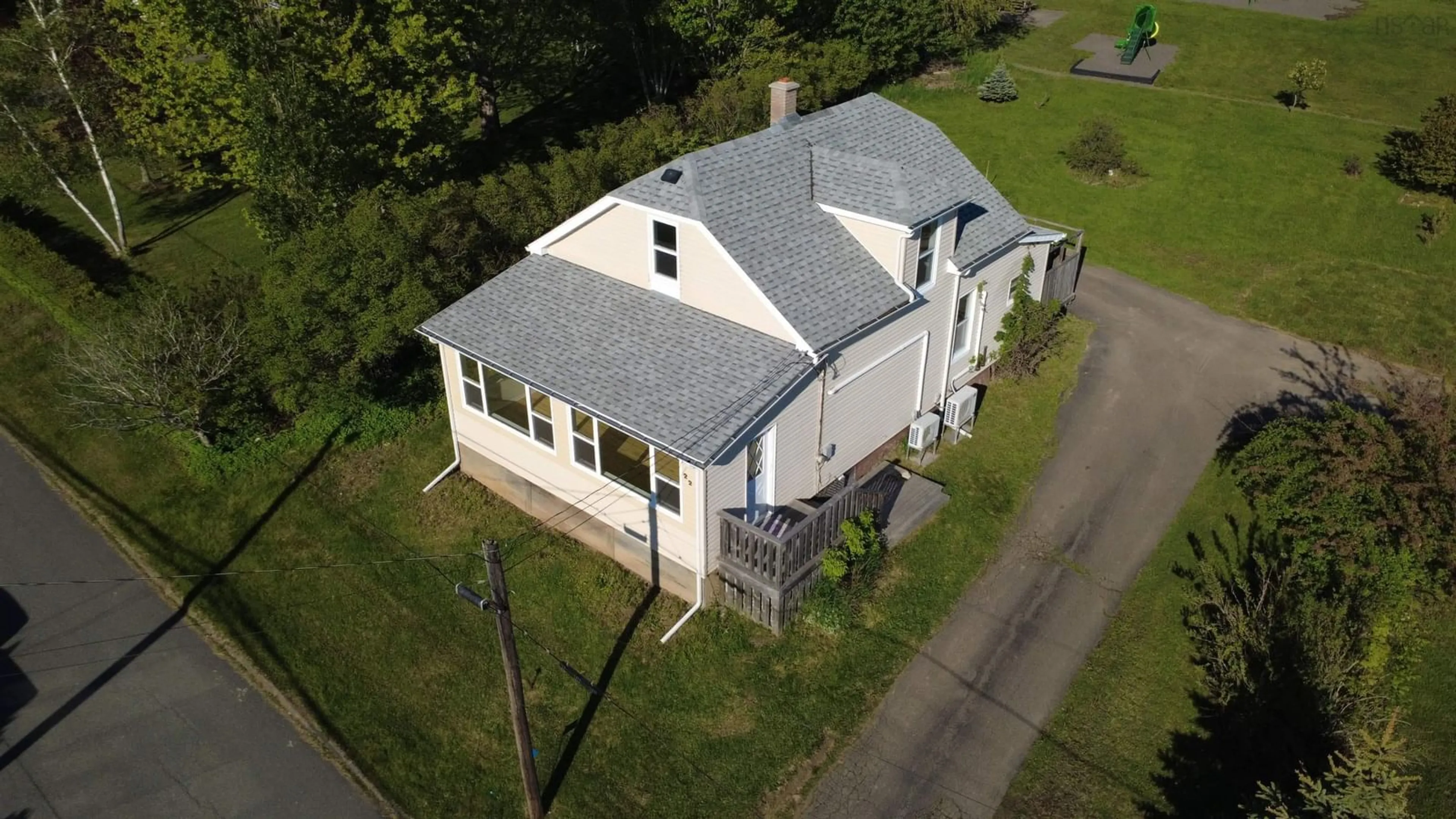 A pic from outside/outdoor area/front of a property/back of a property/a pic from drone, building for 22 Maple St, Trenton Nova Scotia B0K 1X0