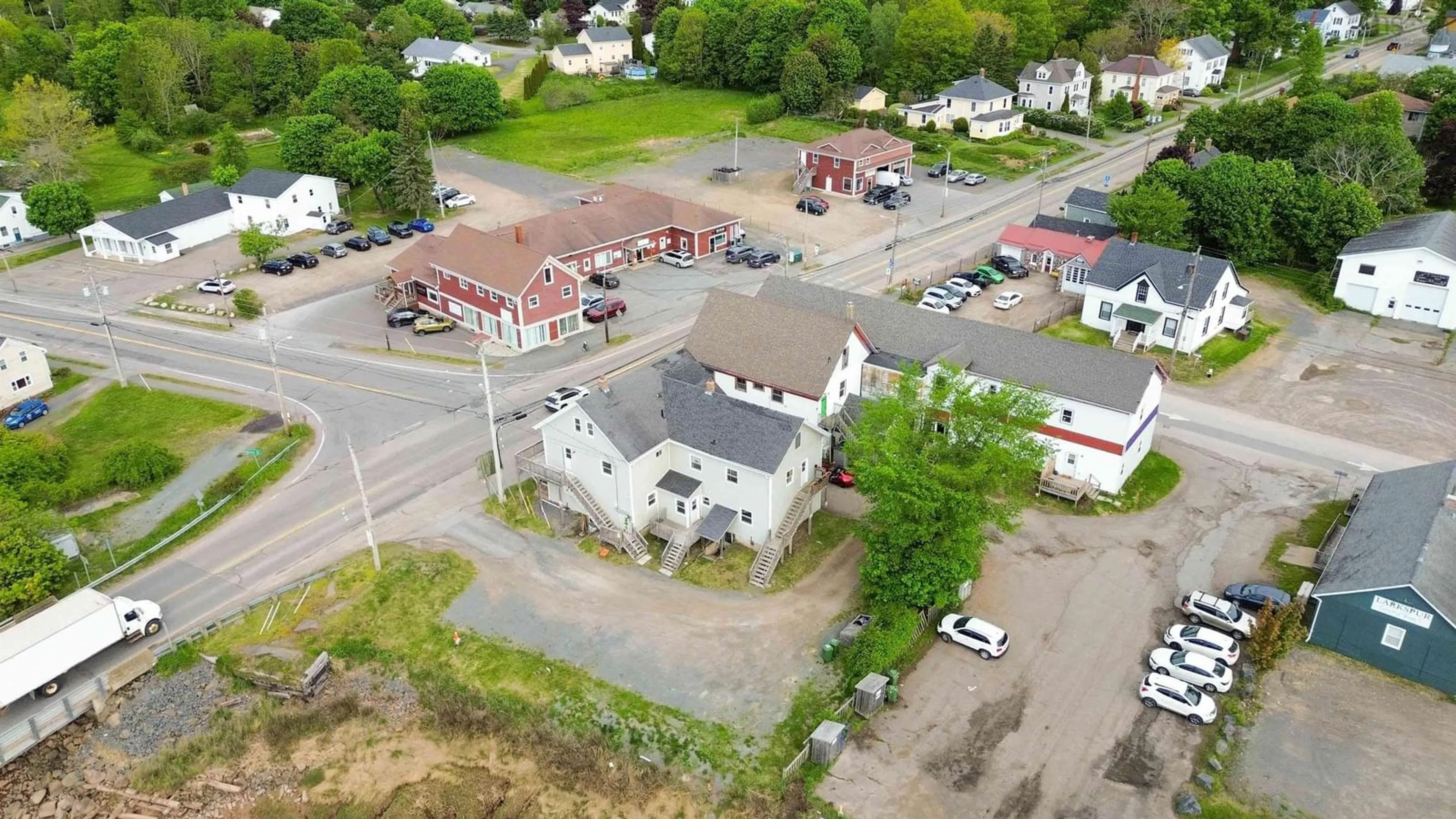 A pic from outside/outdoor area/front of a property/back of a property/a pic from drone, building for 960 358 Hwy, Port Williams Nova Scotia B0P 1T0