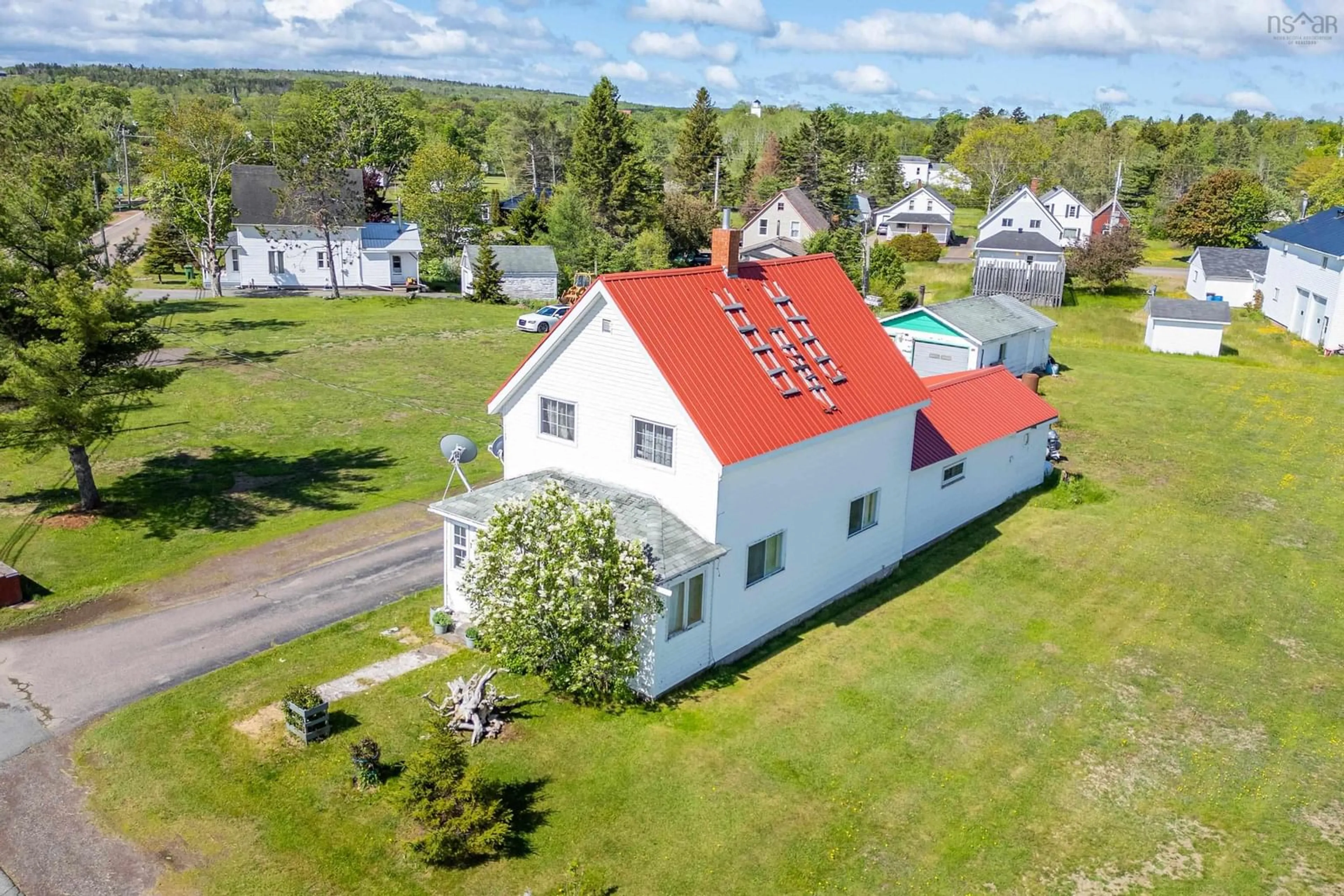 A pic from outside/outdoor area/front of a property/back of a property/a pic from drone, building for 1 Beaver Dam Rd, Parrsboro Nova Scotia B0M 1S0