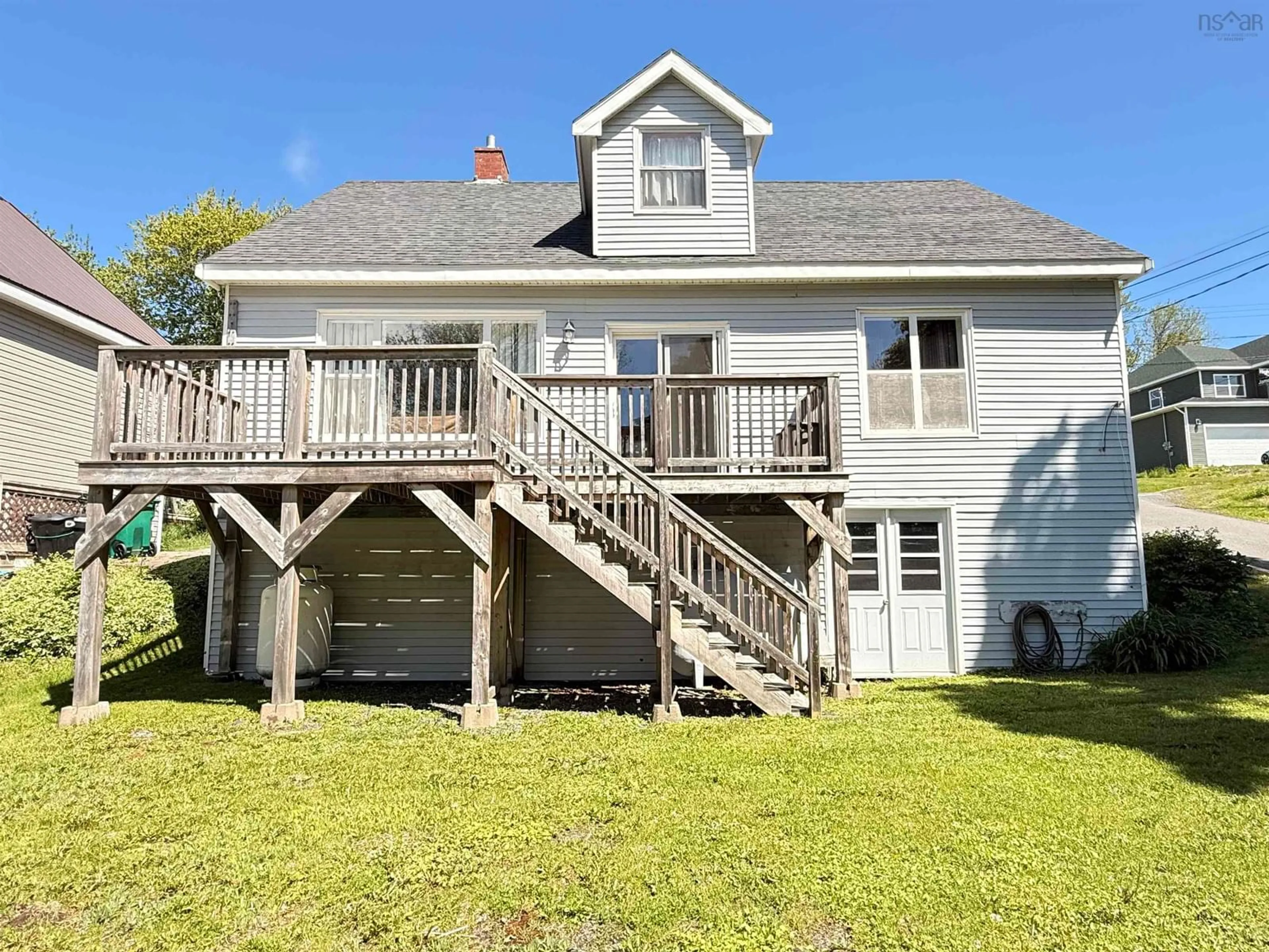 A pic from outside/outdoor area/front of a property/back of a property/a pic from drone, unknown for High Street, Pictou, Ns #143, Pictou Nova Scotia B0K 1H0